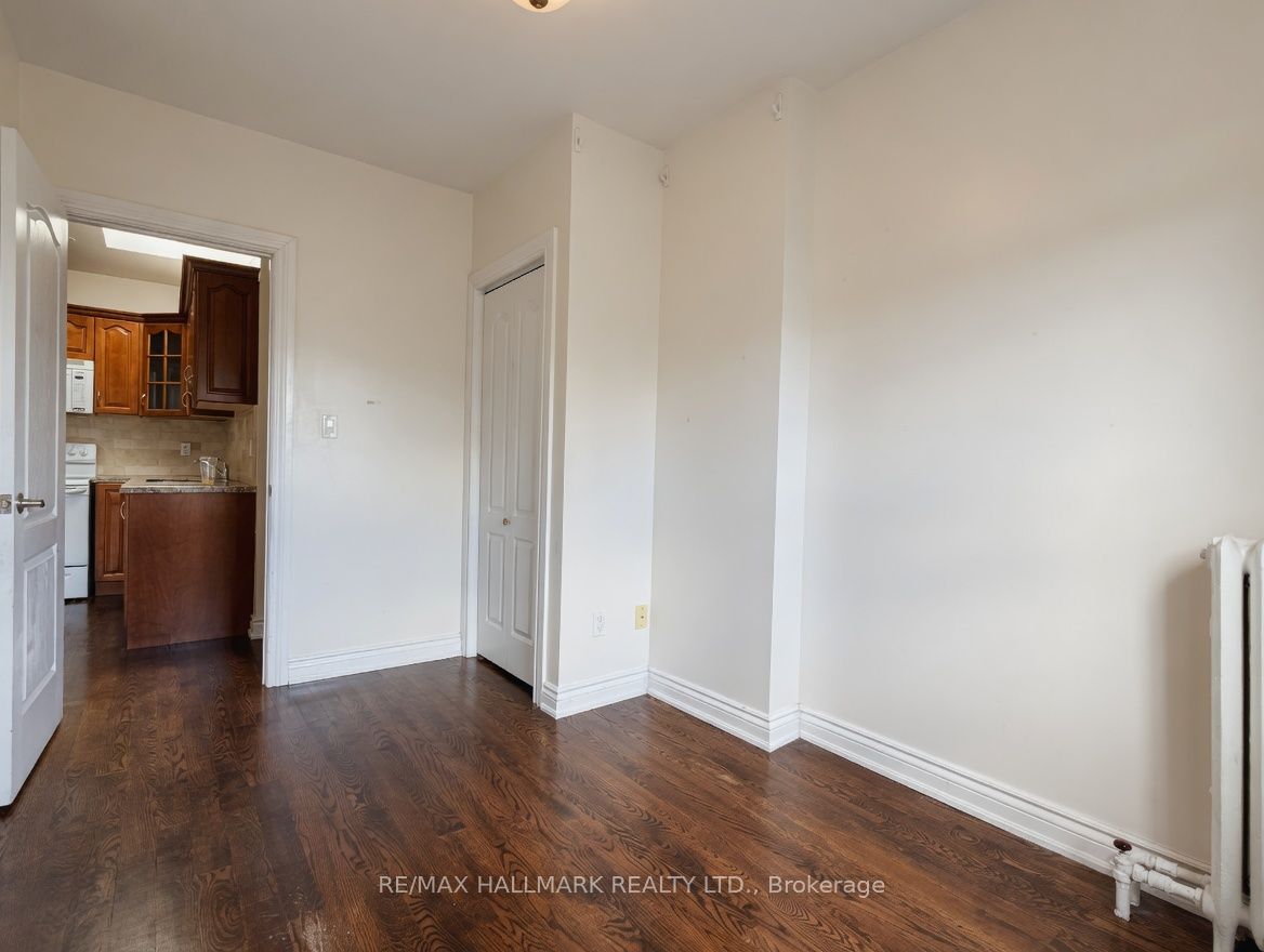 2038 Danforth Avenue 2 Property Photo 7