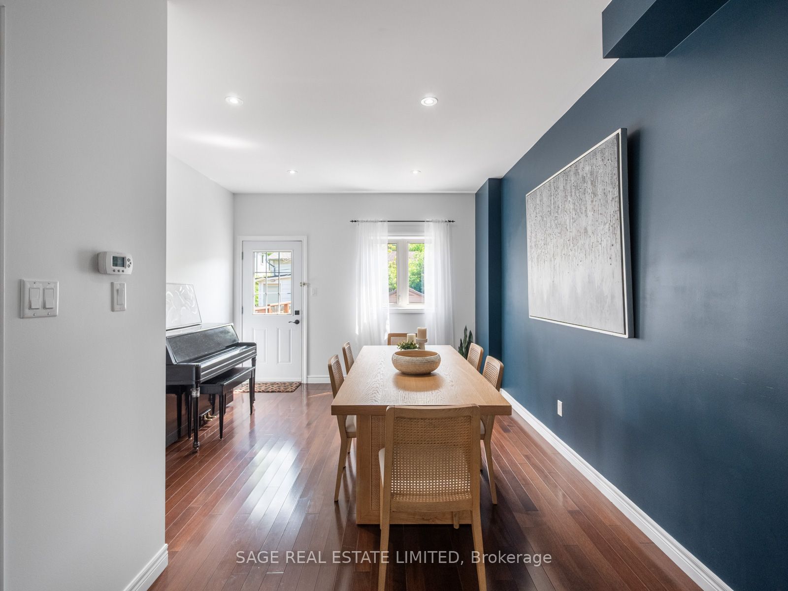 251a Chisholm Avenue Property Photo 7