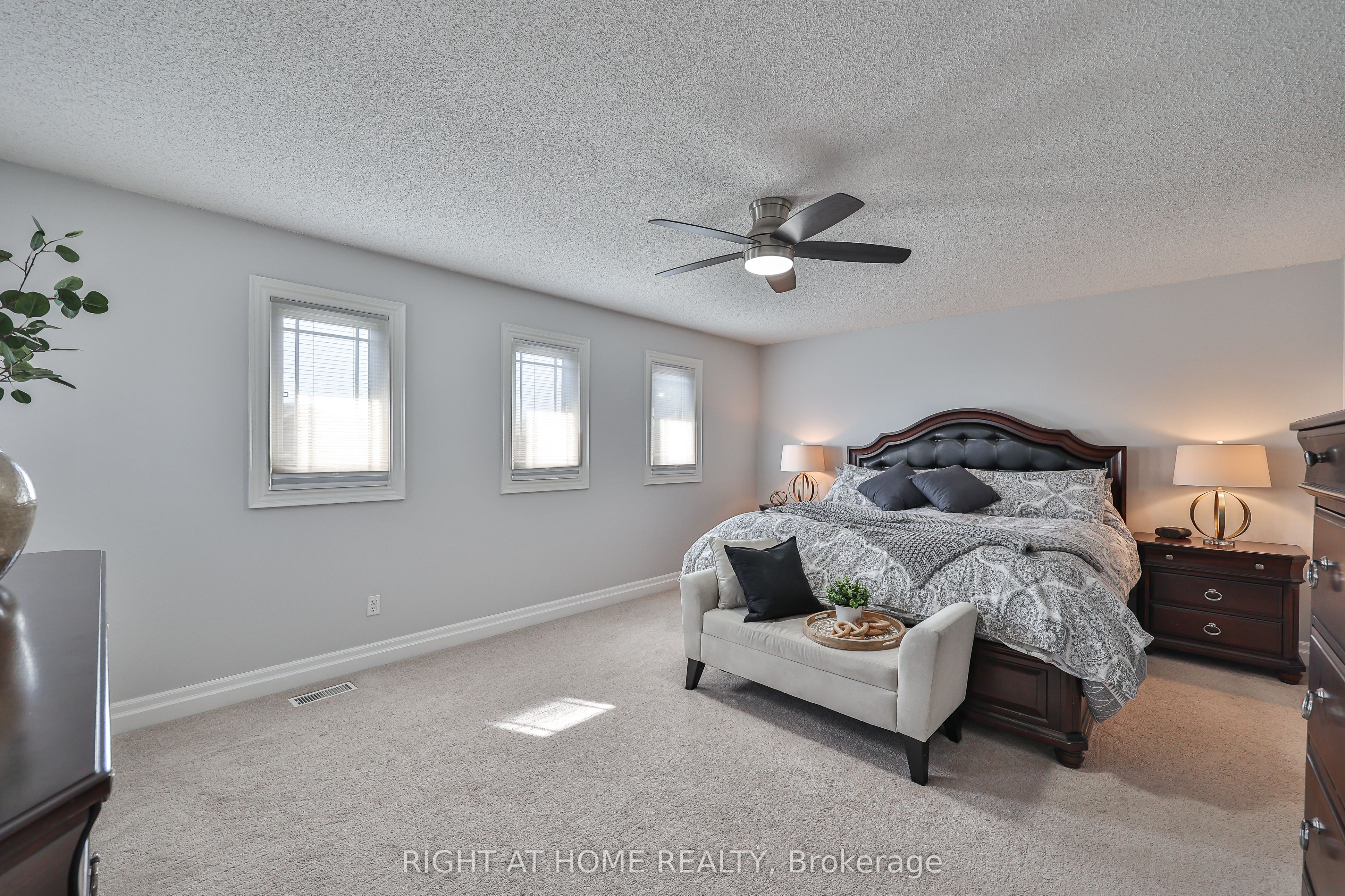 63 Keeble Crescent Property Photo 25
