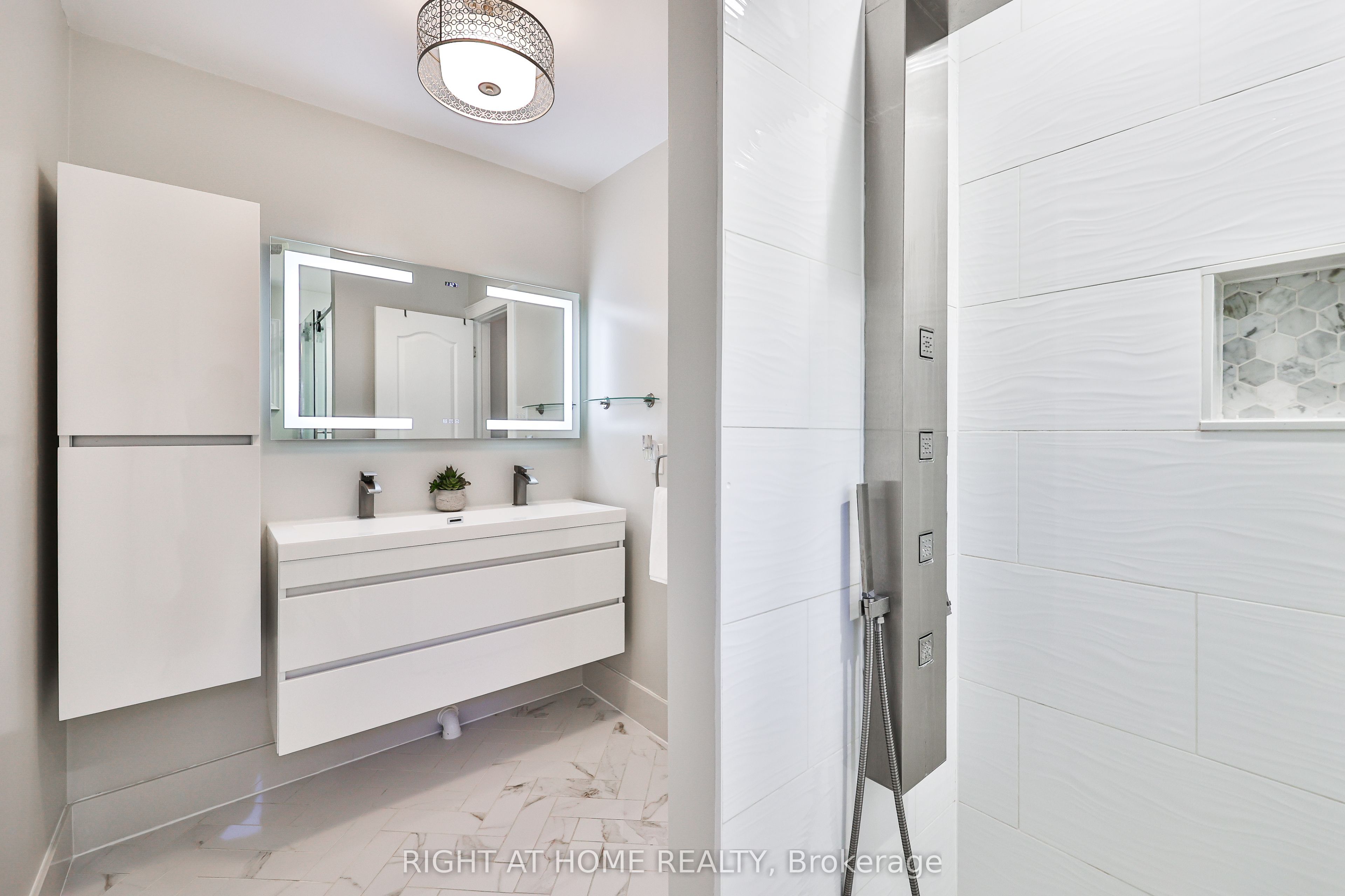 63 Keeble Crescent Property Photo 28