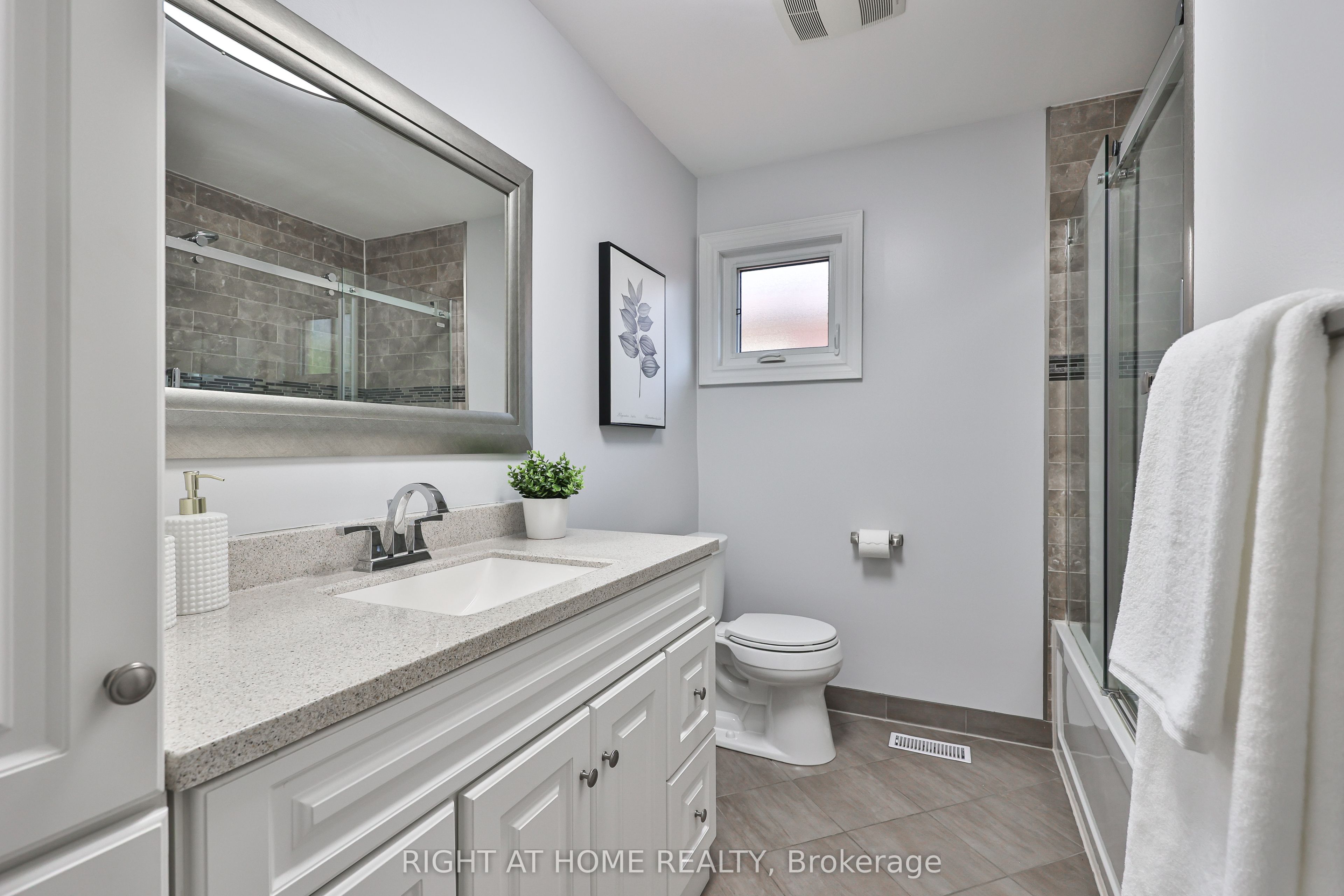 63 Keeble Crescent Property Photo 35