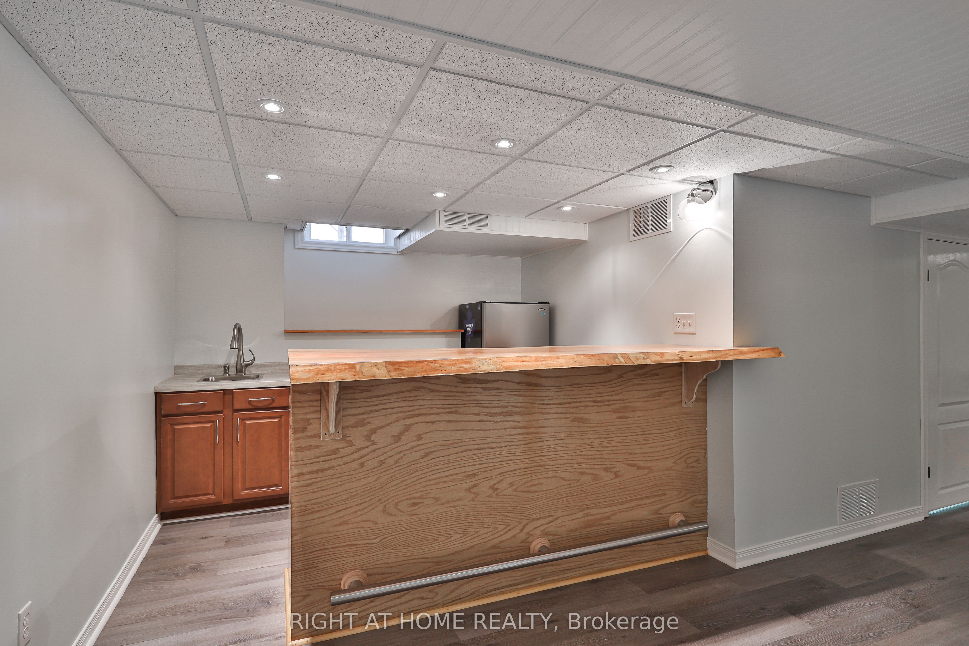 63 Keeble Crescent Property Photo 41