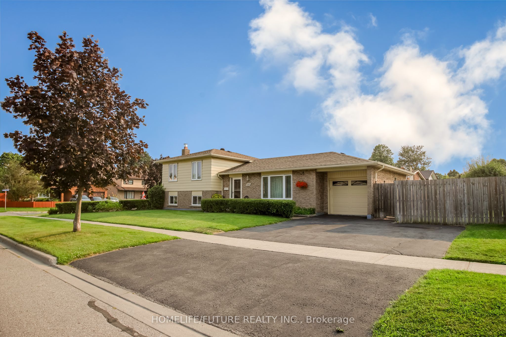 207 Michael Boulevard Property Photo 1