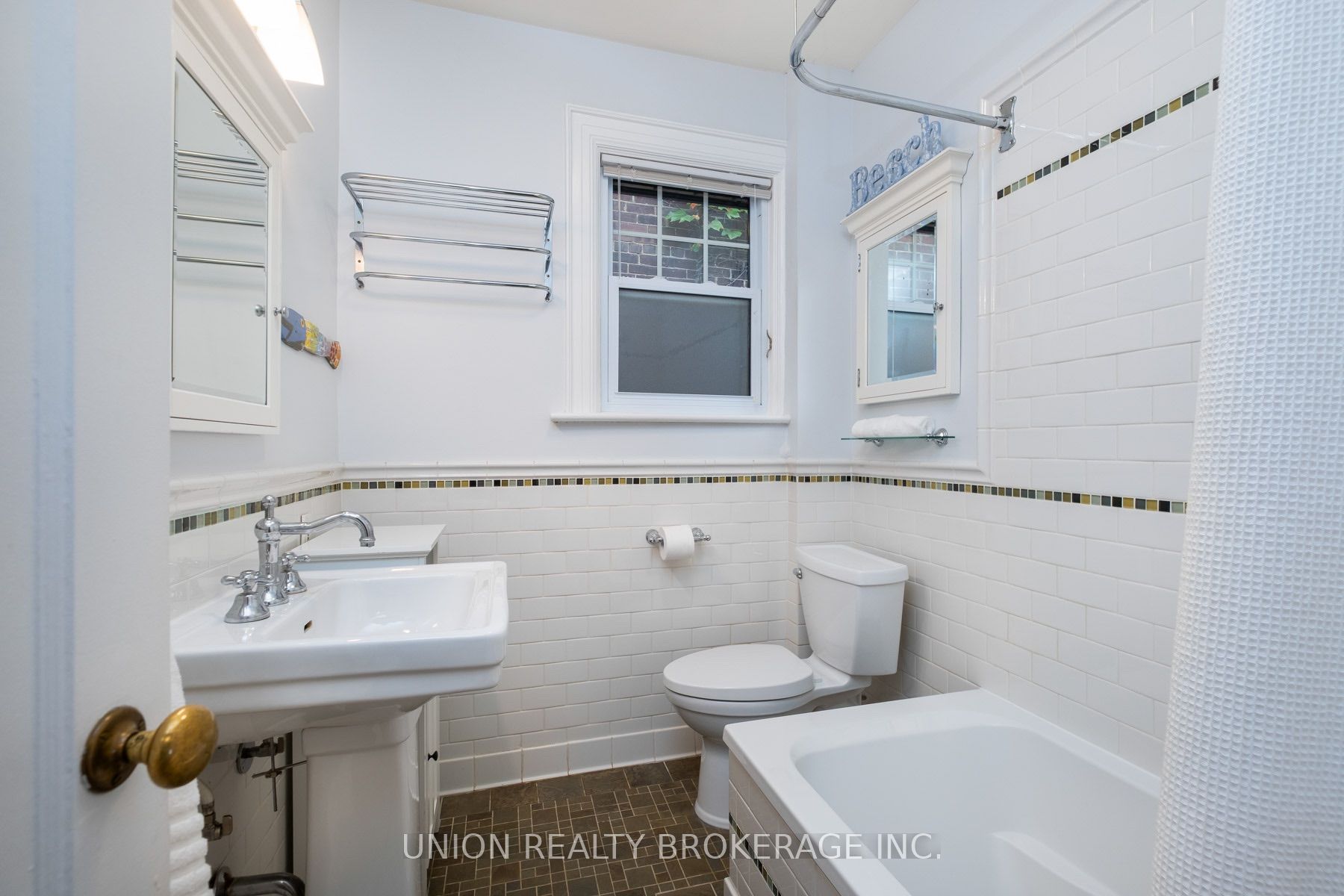 55 Pine Crescent Property Photo 17