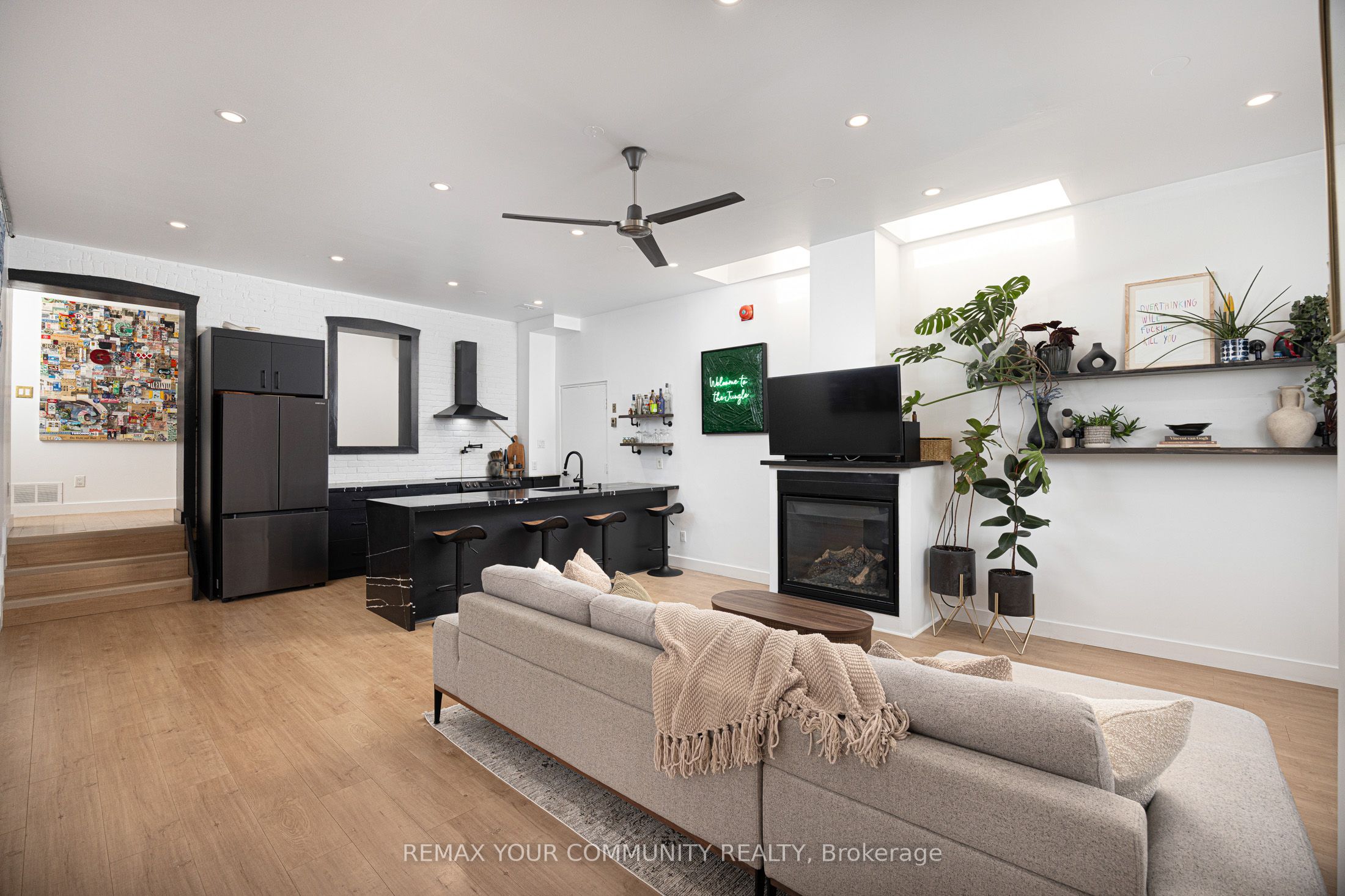 99 Coleman Avenue 106 Property Photo 2