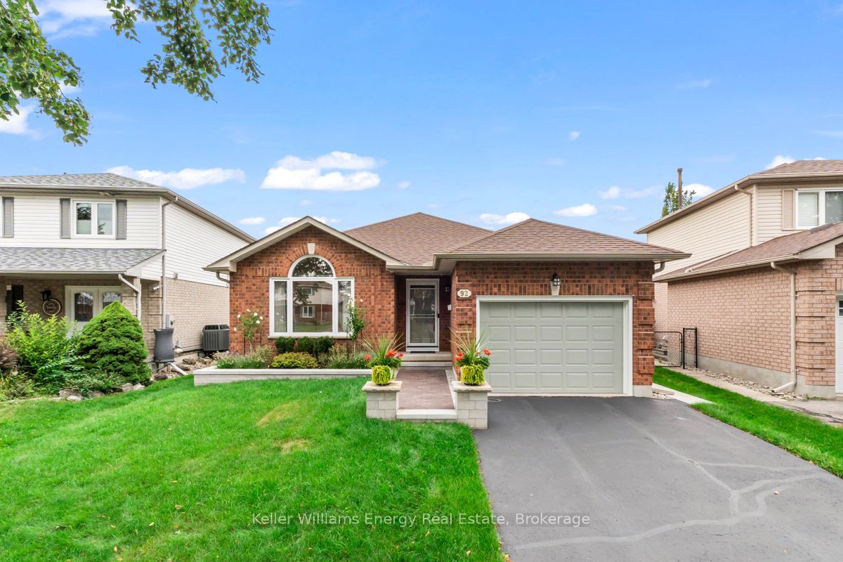 92 George Reynolds Drive Property Photo 1