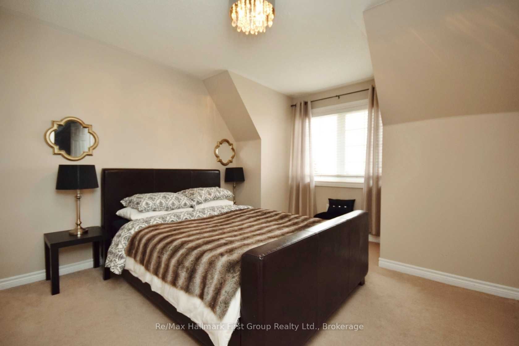 44 Wicker Park Way Bedroom Property Photo 6