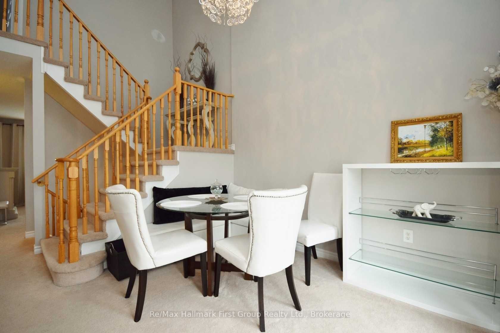 44 Wicker Park Way Bedroom Property Photo 8