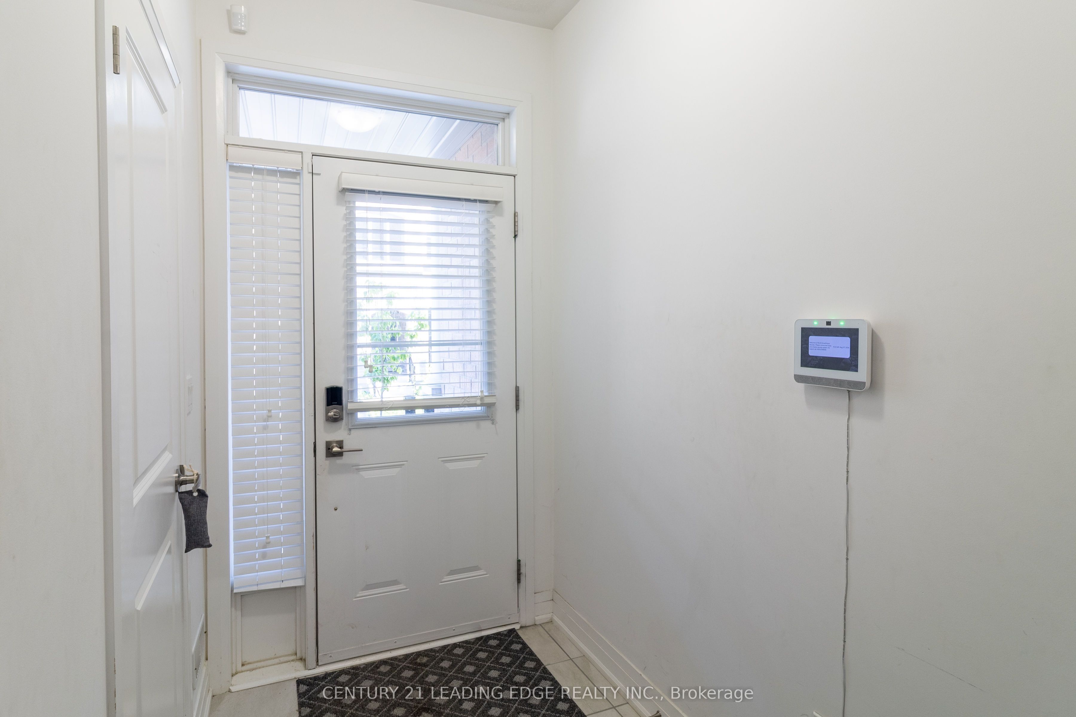 6 Nautical Way Property Photo 2