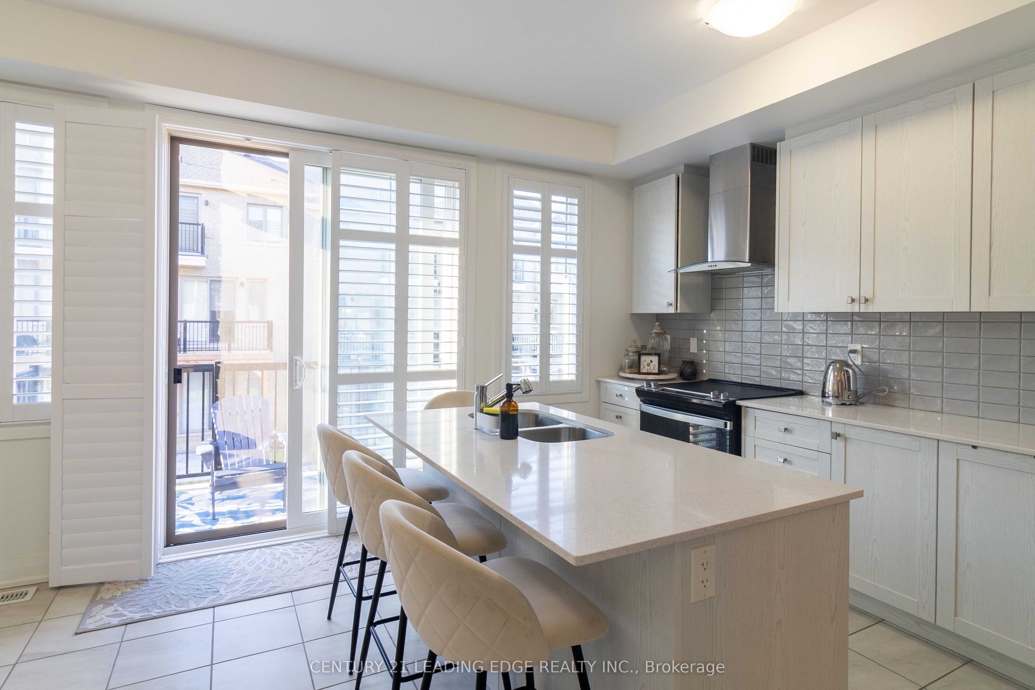 6 Nautical Way Property Photo 6
