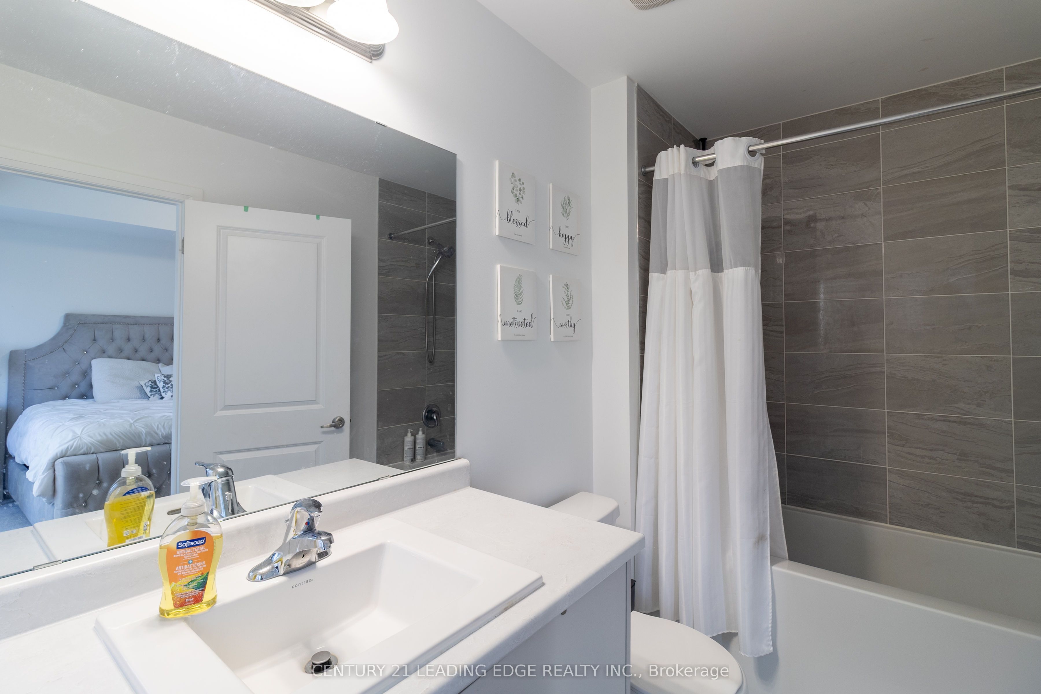 6 Nautical Way Property Photo 13