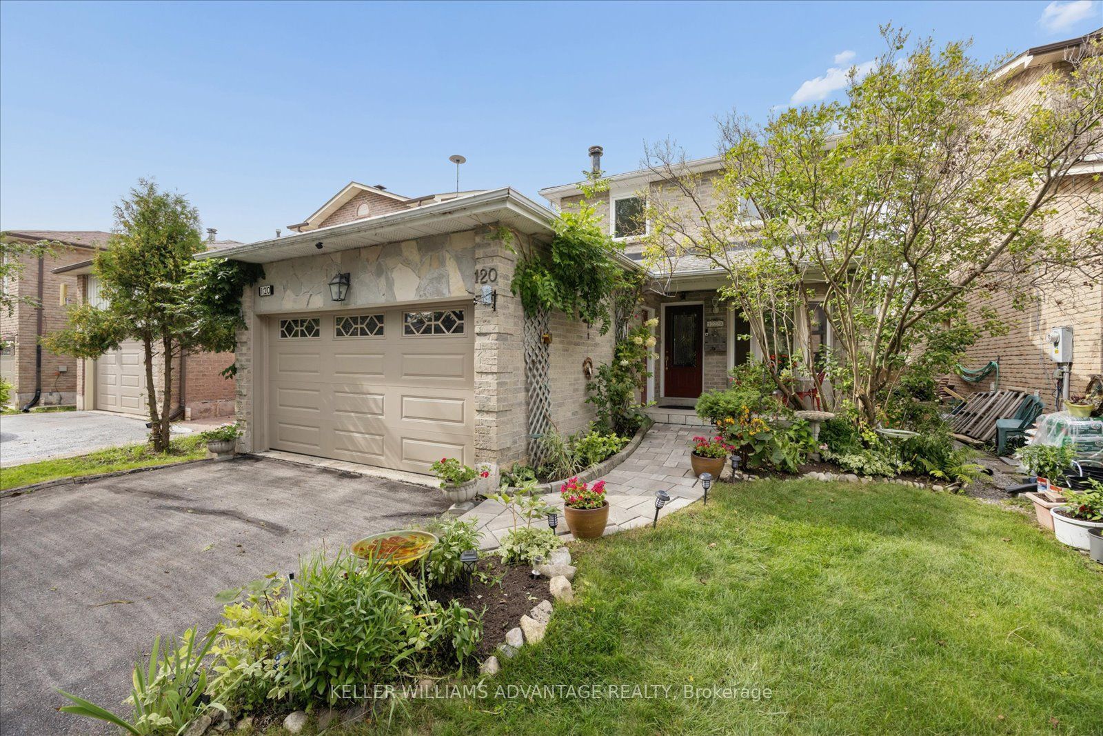 120 Winter Gardens Trail