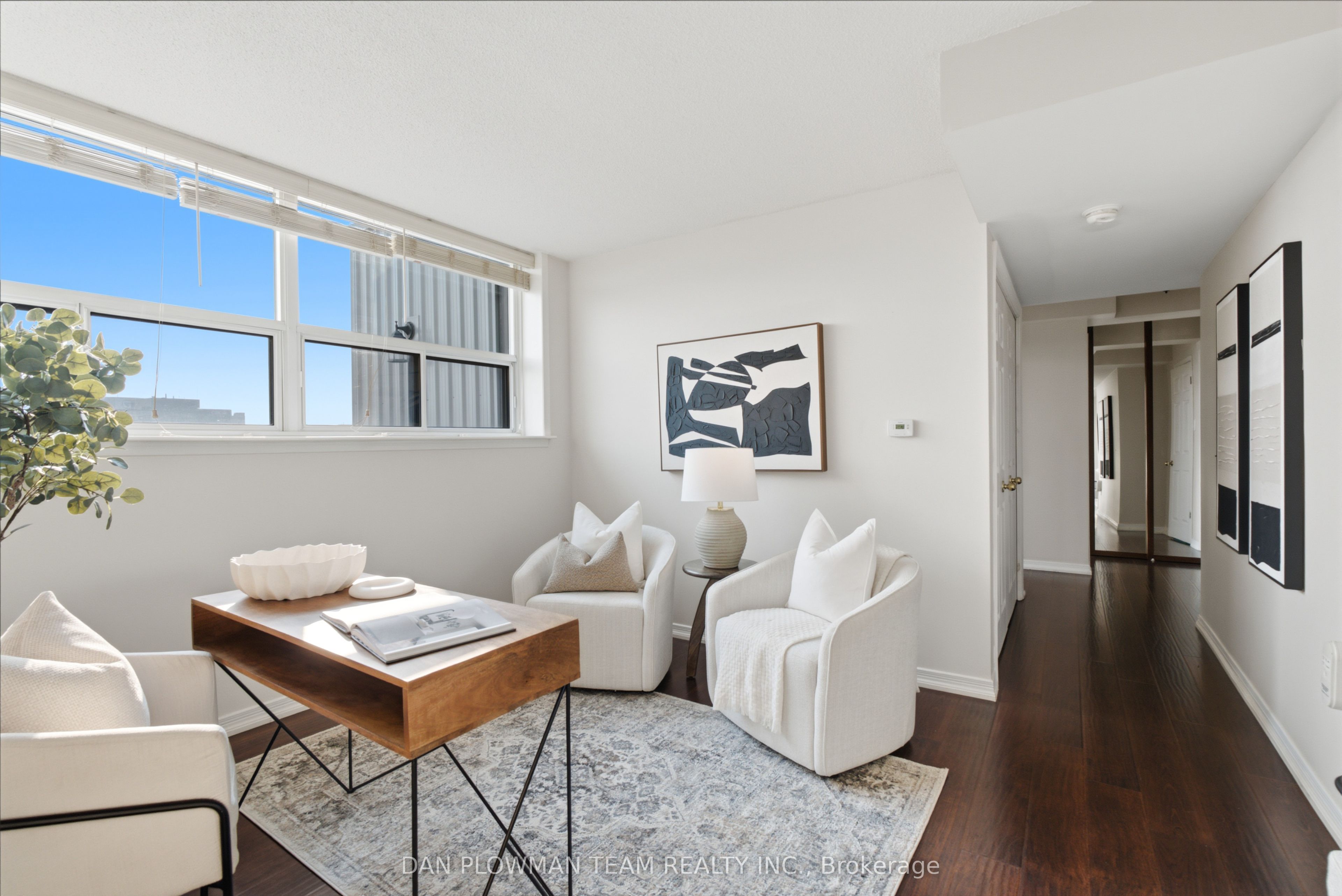 80 Athol Street E 702 Property Photo 21