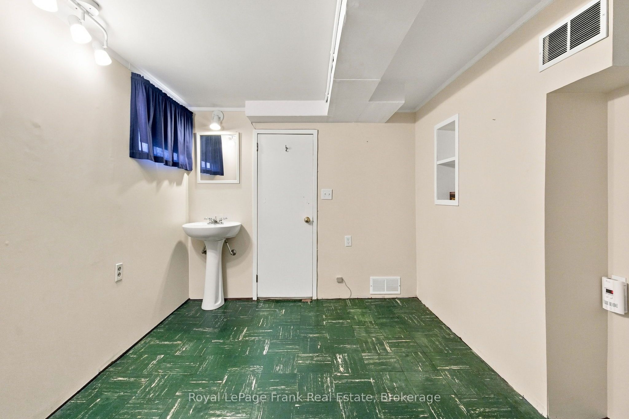 126 Lauder Road Property Photo 32