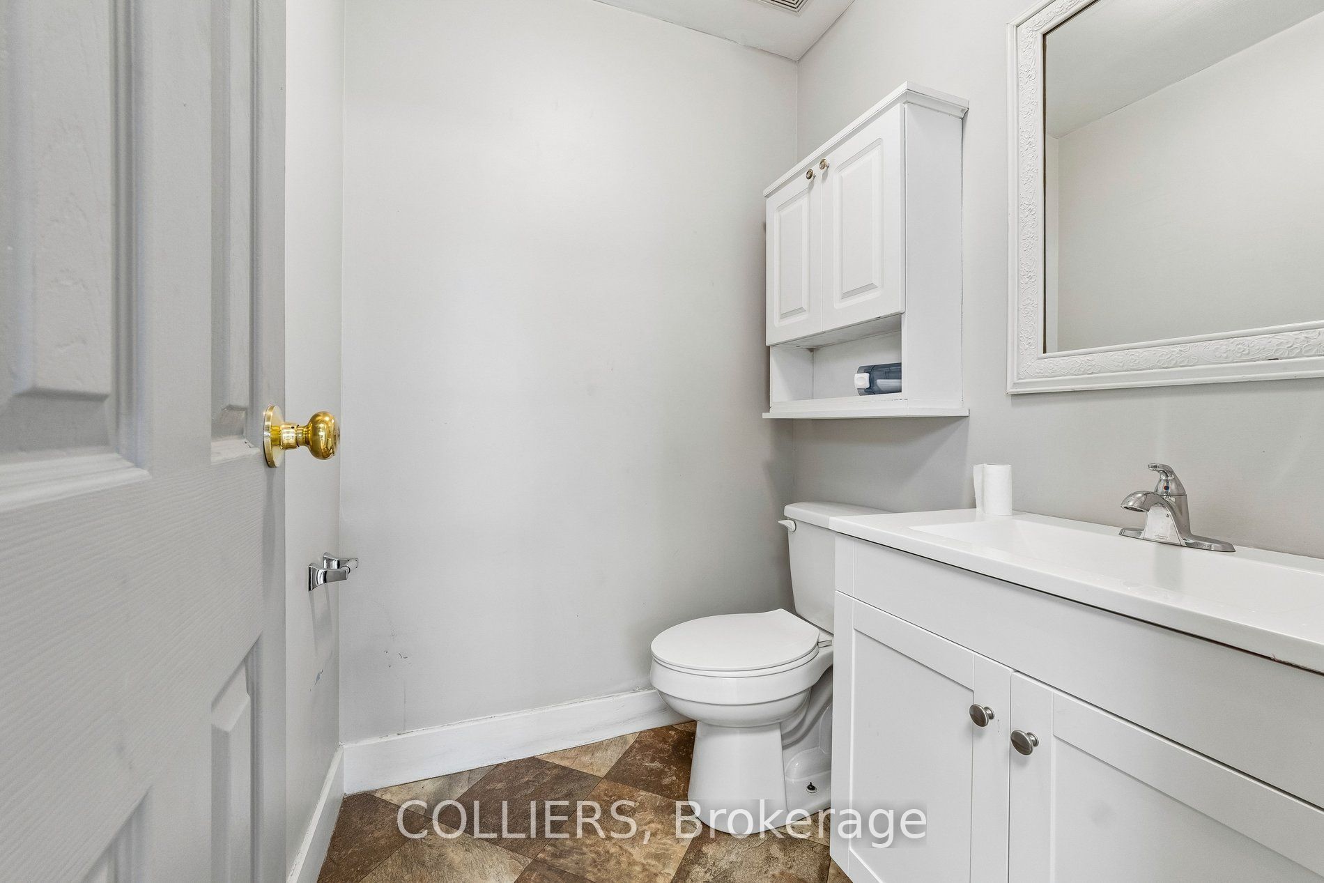 767 Mckay Road 1-3 Property Photo 5