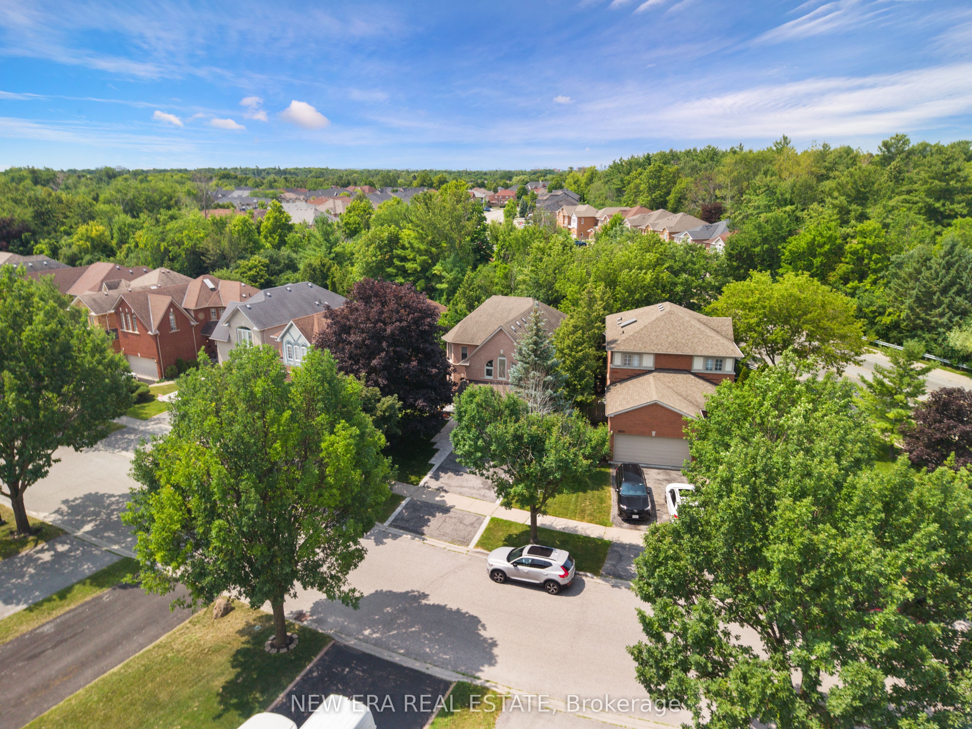 1798 Autumn Crescent Property Photo 4