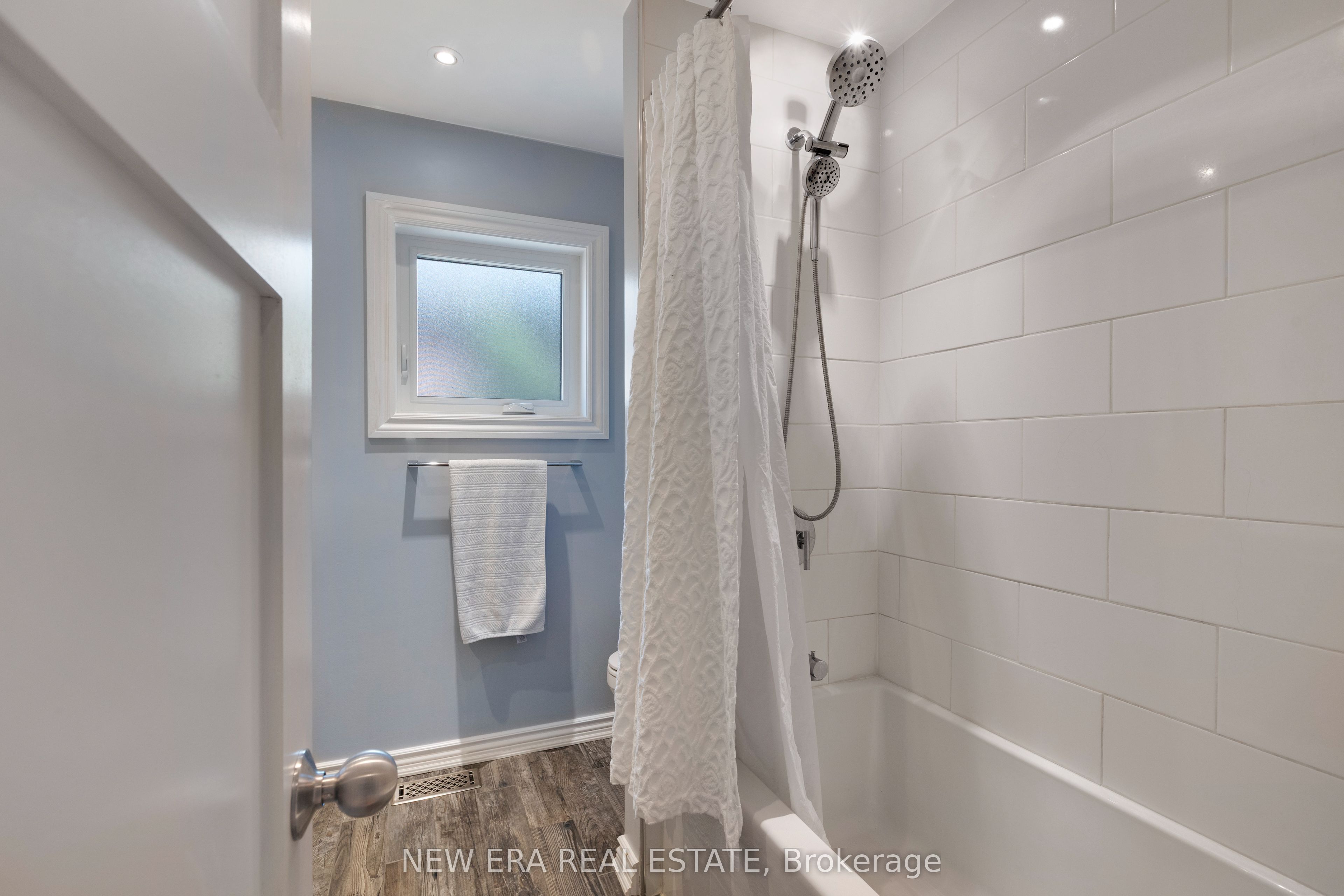1798 Autumn Crescent Property Photo 25