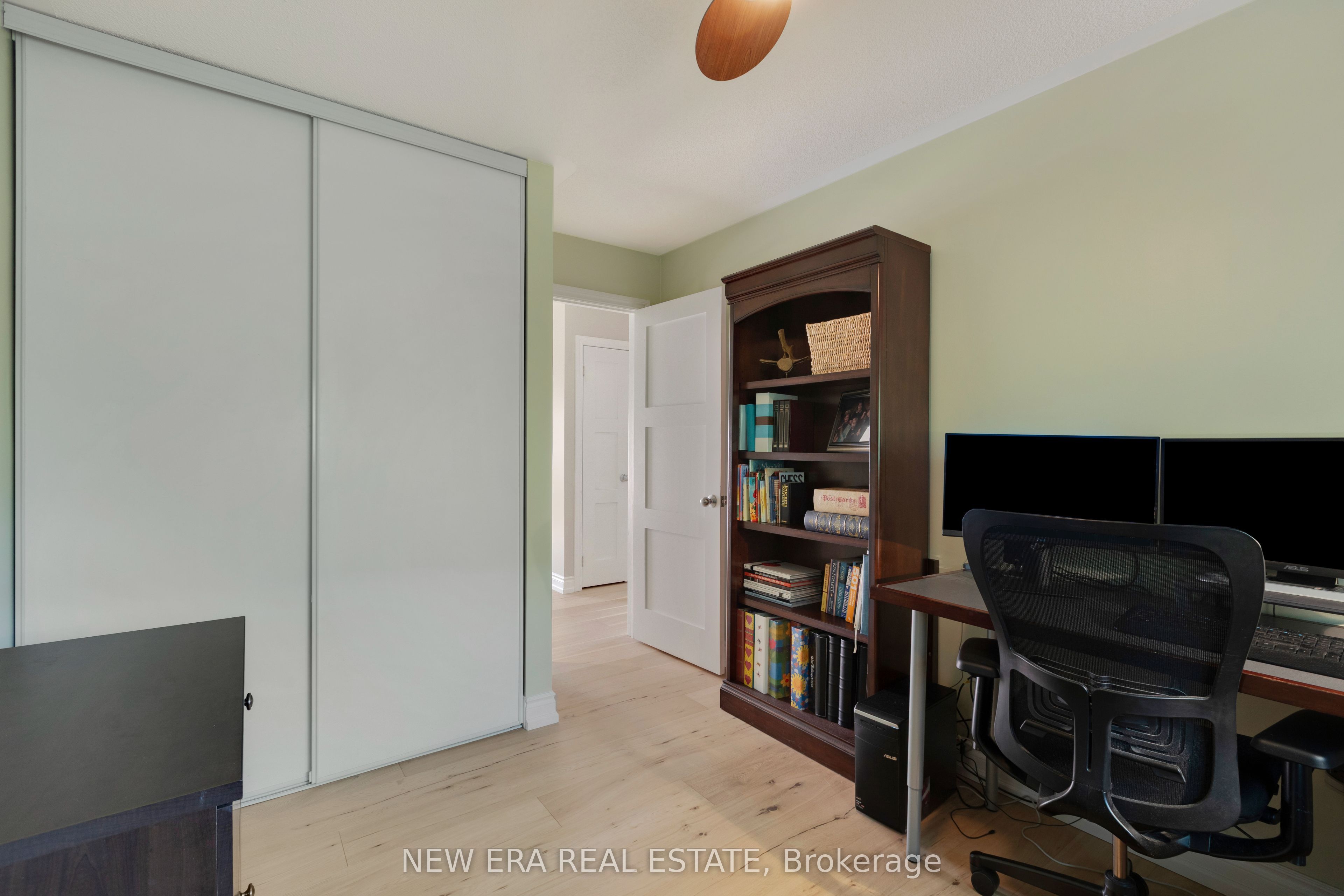 1798 Autumn Crescent Property Photo 30