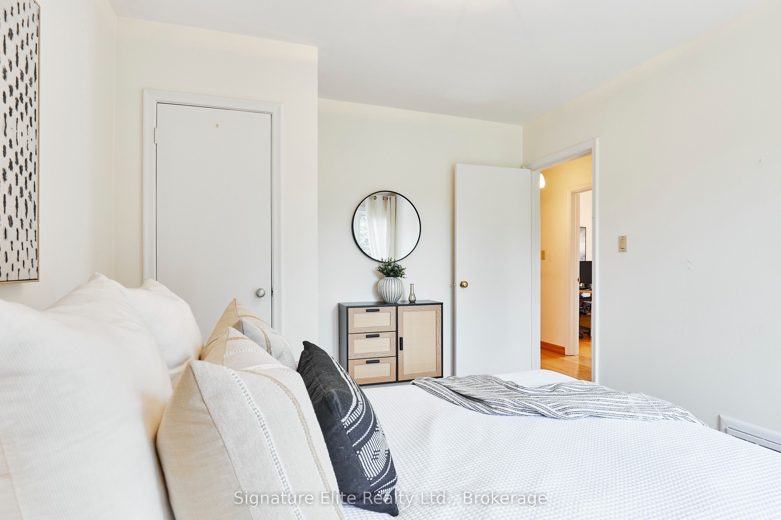 122 Haileybury Drive Property Photo 19