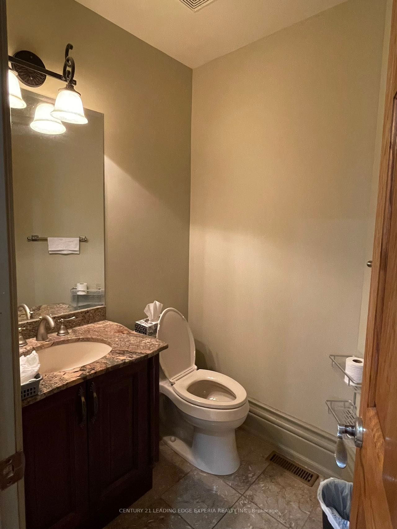 20 Grove Hill Drive W Property Photo 9