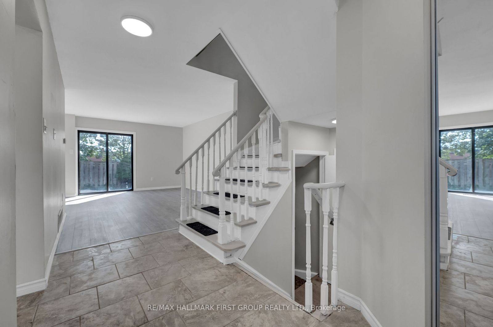 15 Millington Crescent Property Photo 33