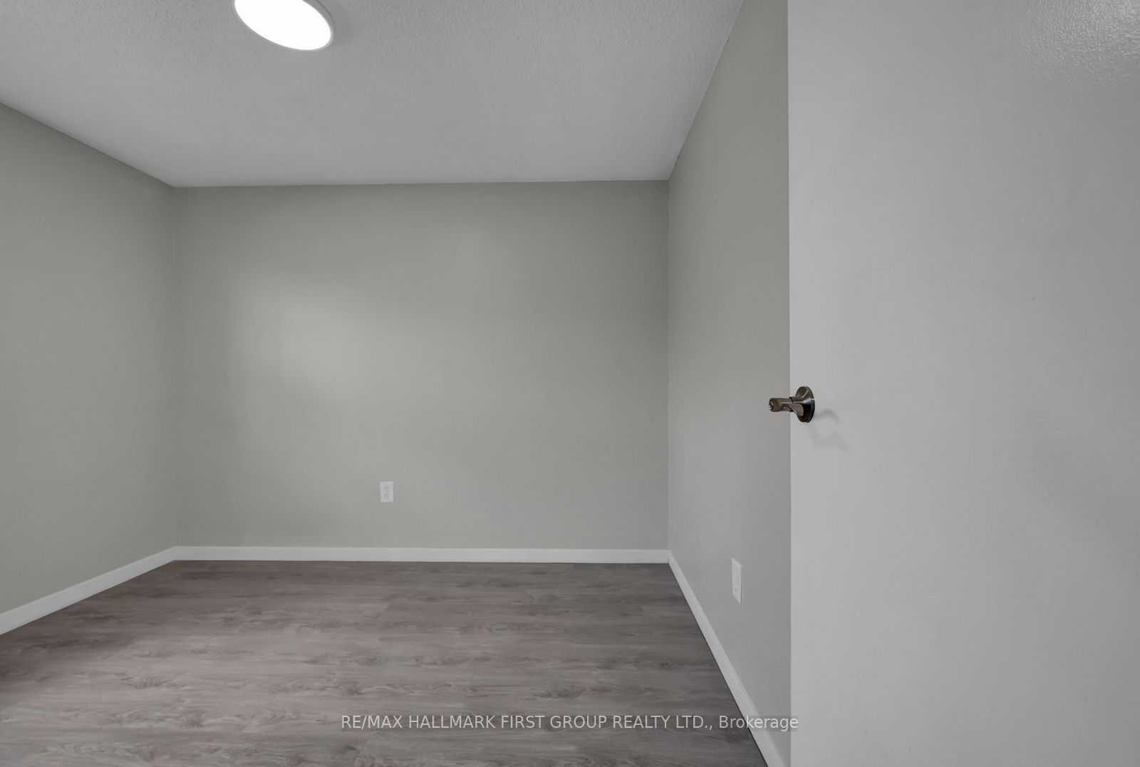 15 Millington Crescent Property Photo 42