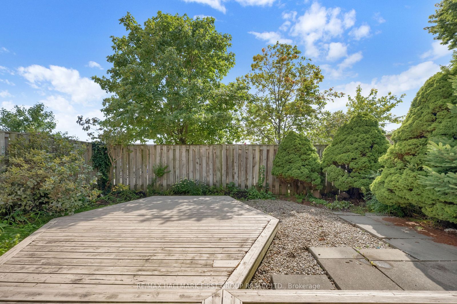 15 Millington Crescent Property Photo 47