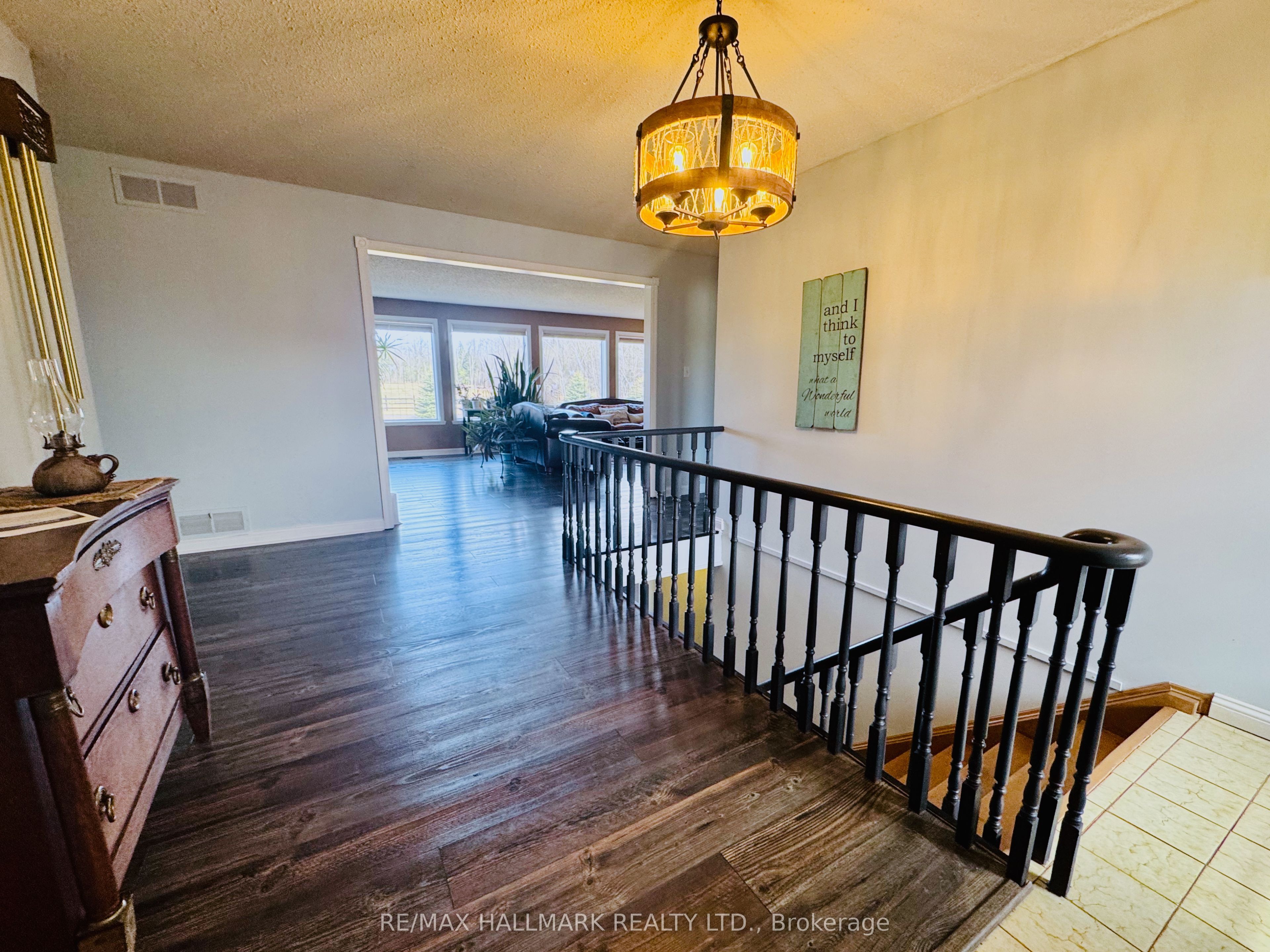 18555 Highway 12 Property Photo 2