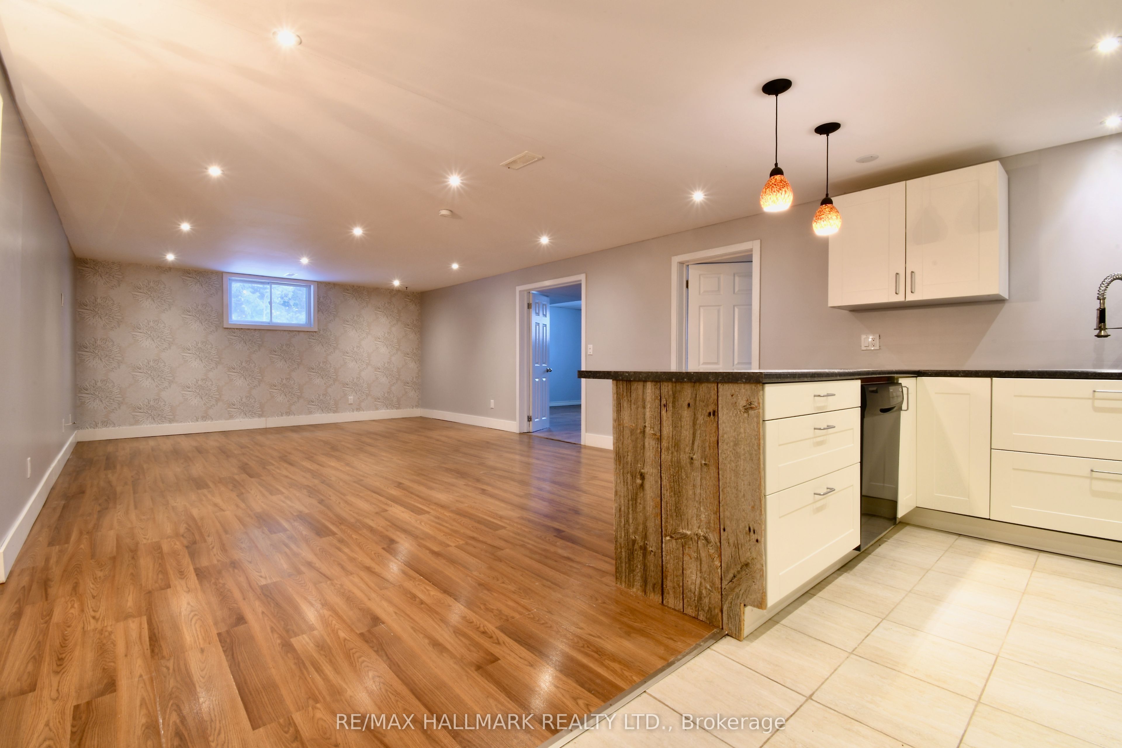 18555 Highway 12 Property Photo 19