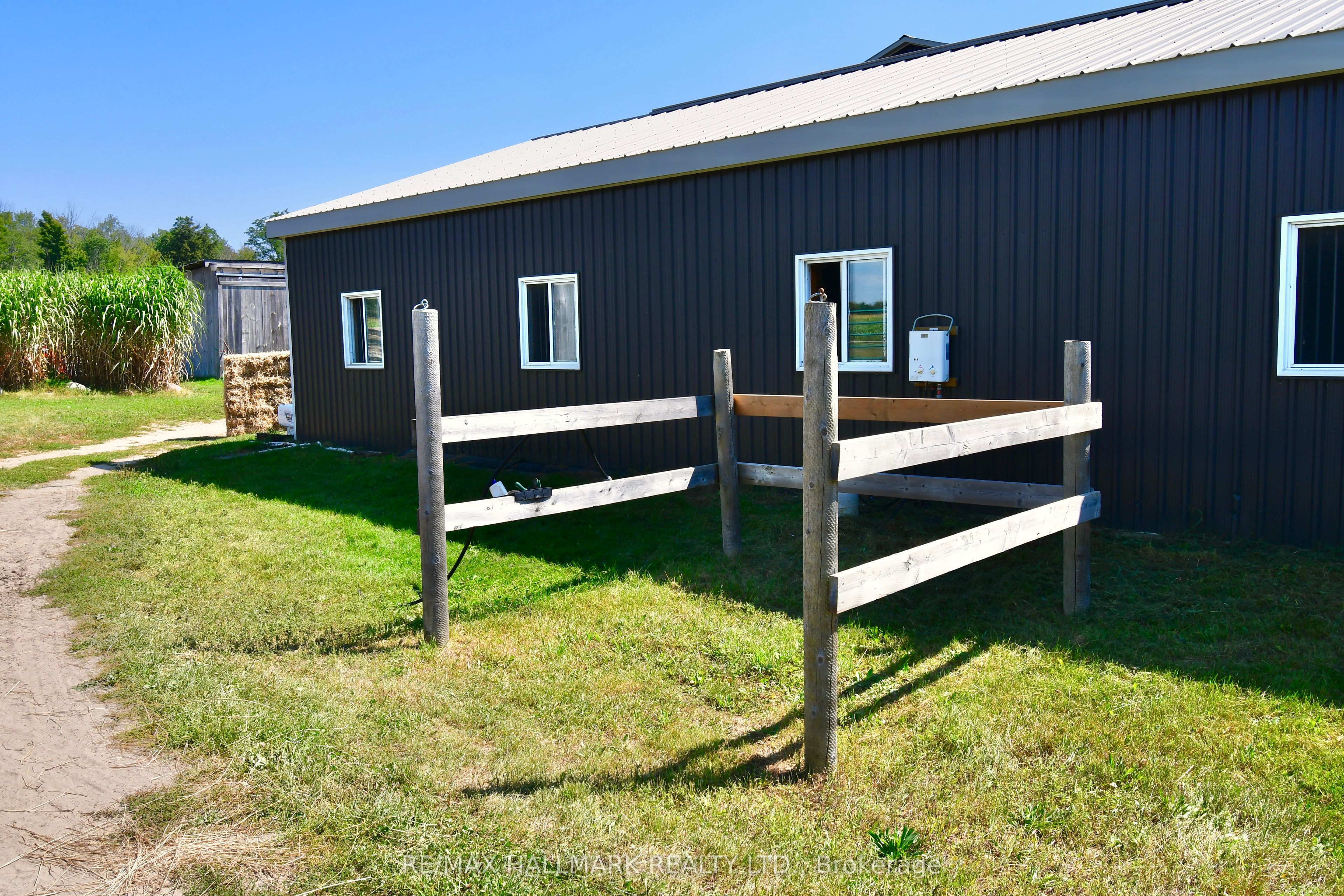 18555 Highway 12 Property Photo 27