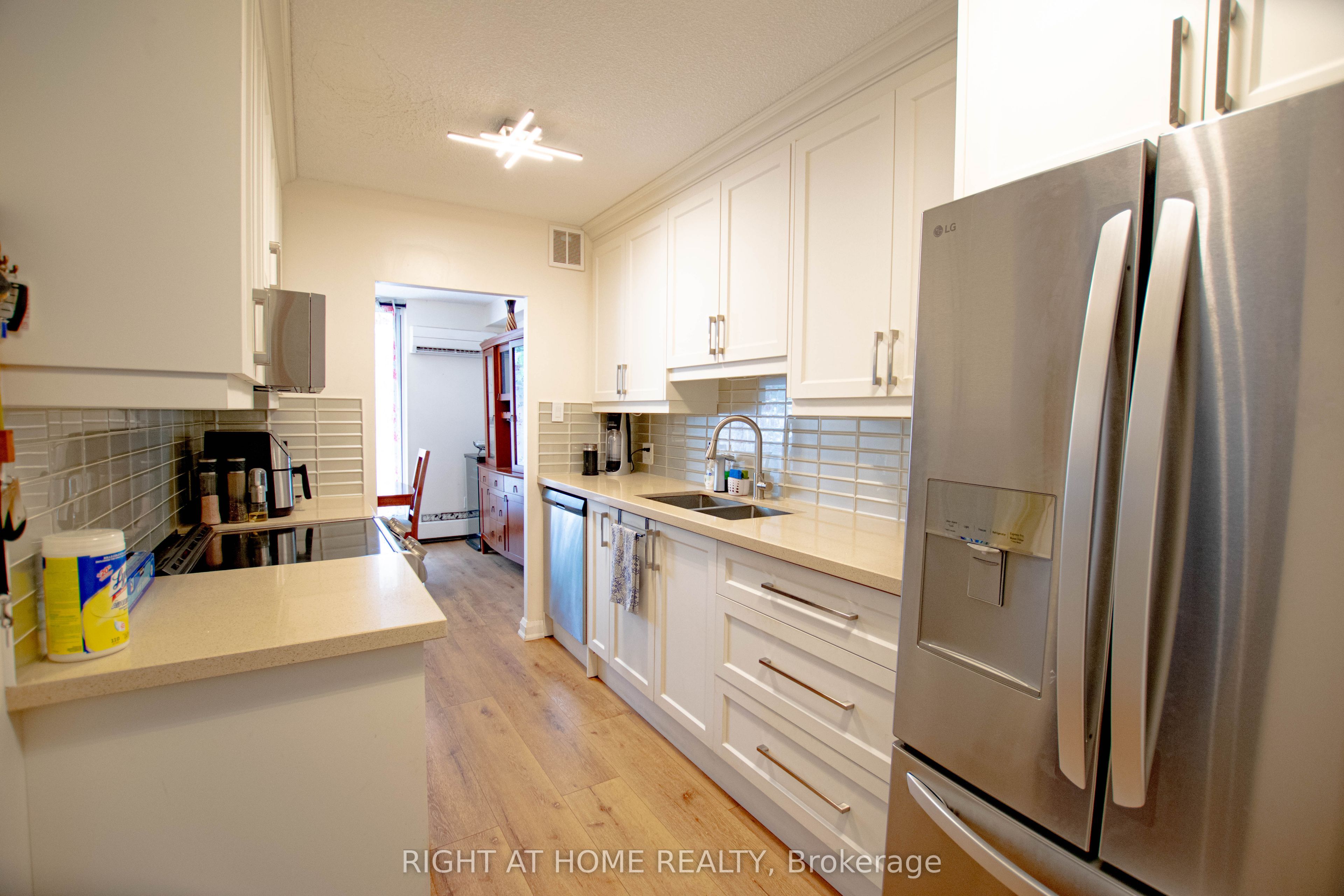 1210 Radom Street 107 Property Photo 4