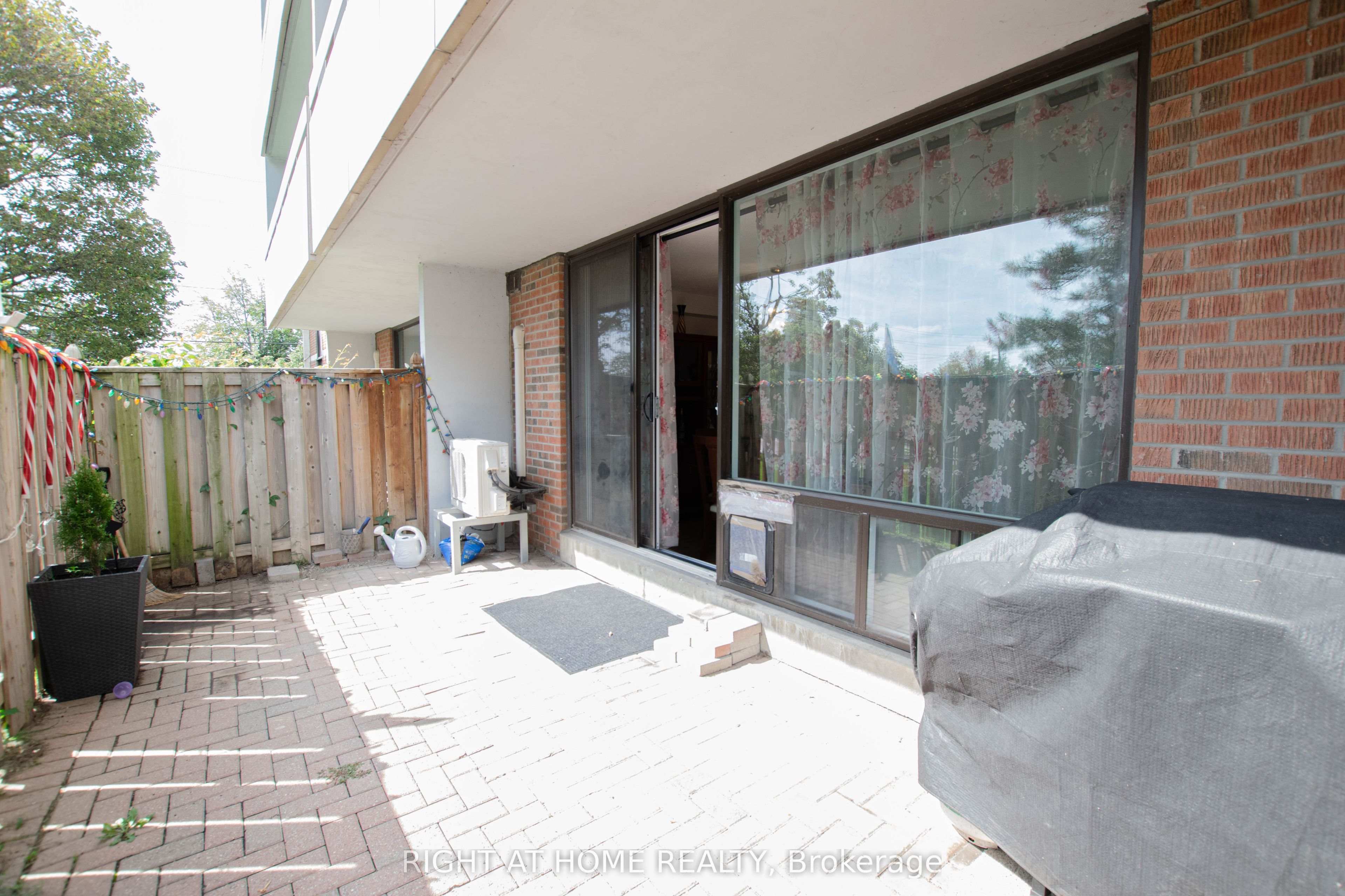 1210 Radom Street 107 Property Photo 12