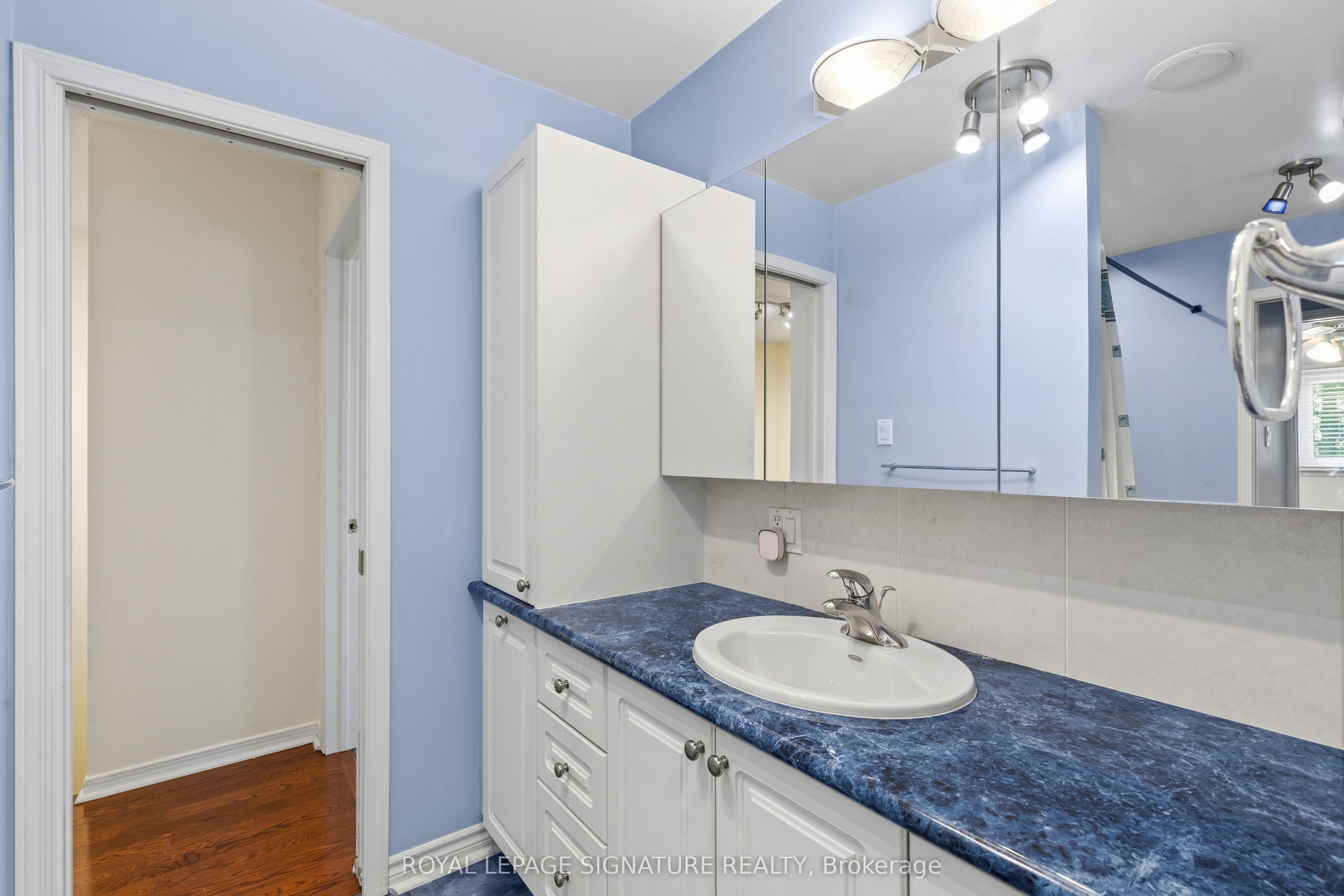 580 Eyer Drive 42 Property Photo 18