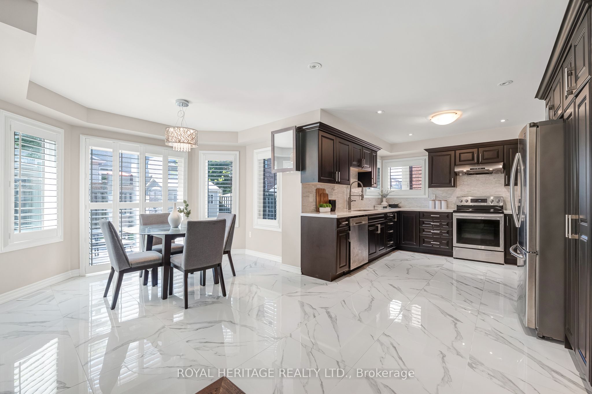 1856 Rosebank Road Property Photo 7