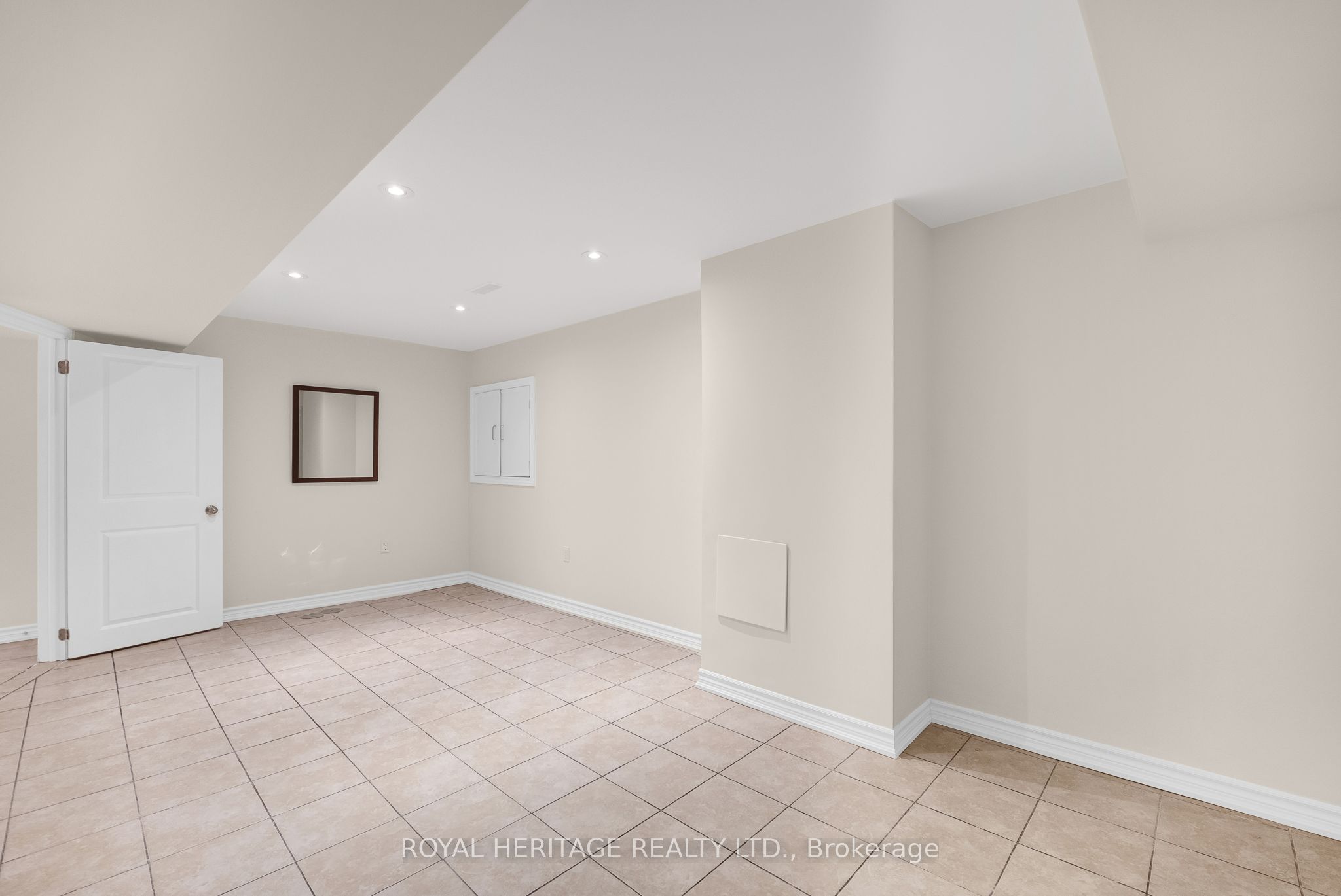 1856 Rosebank Road Property Photo 39
