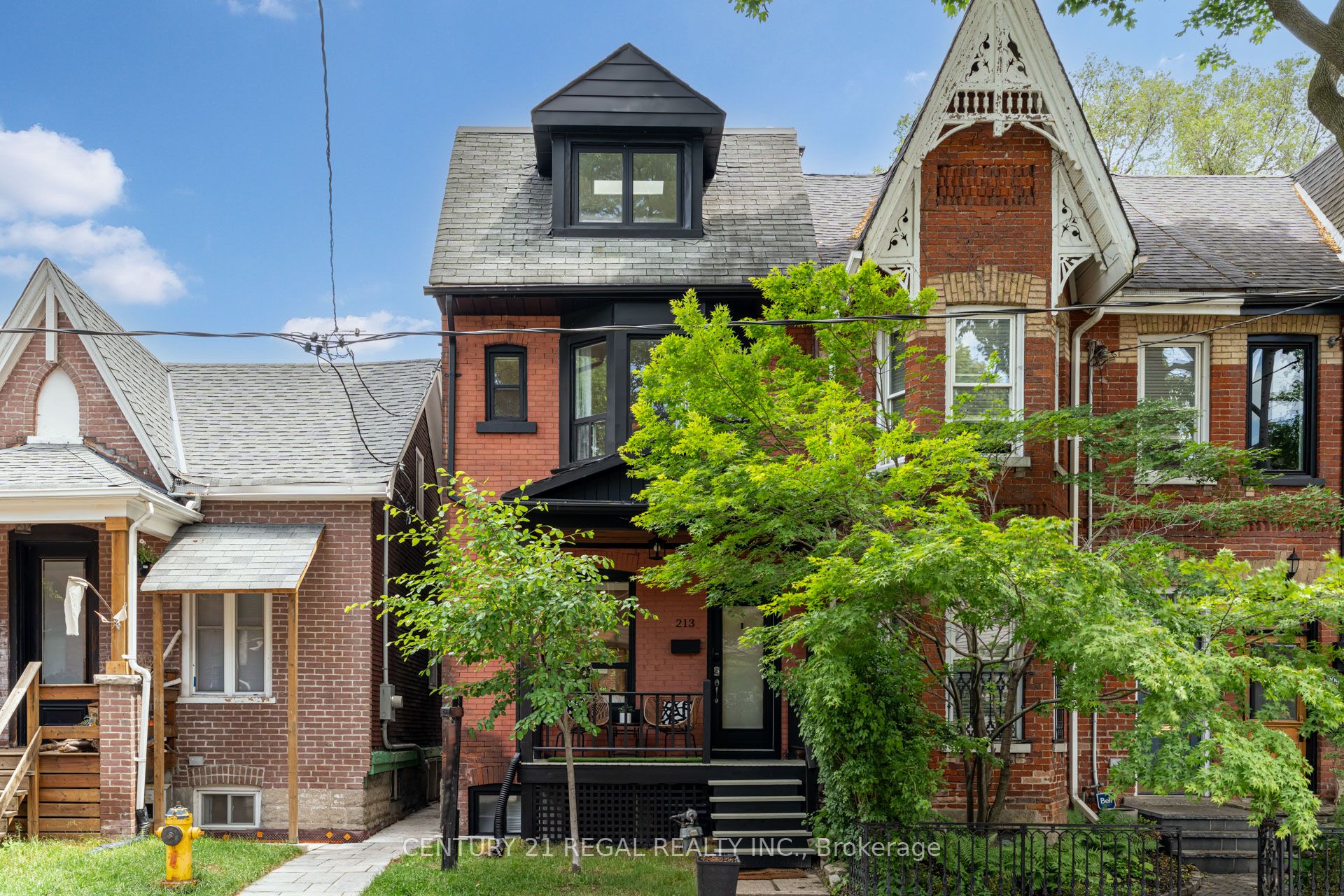 213 Boulton Avenue