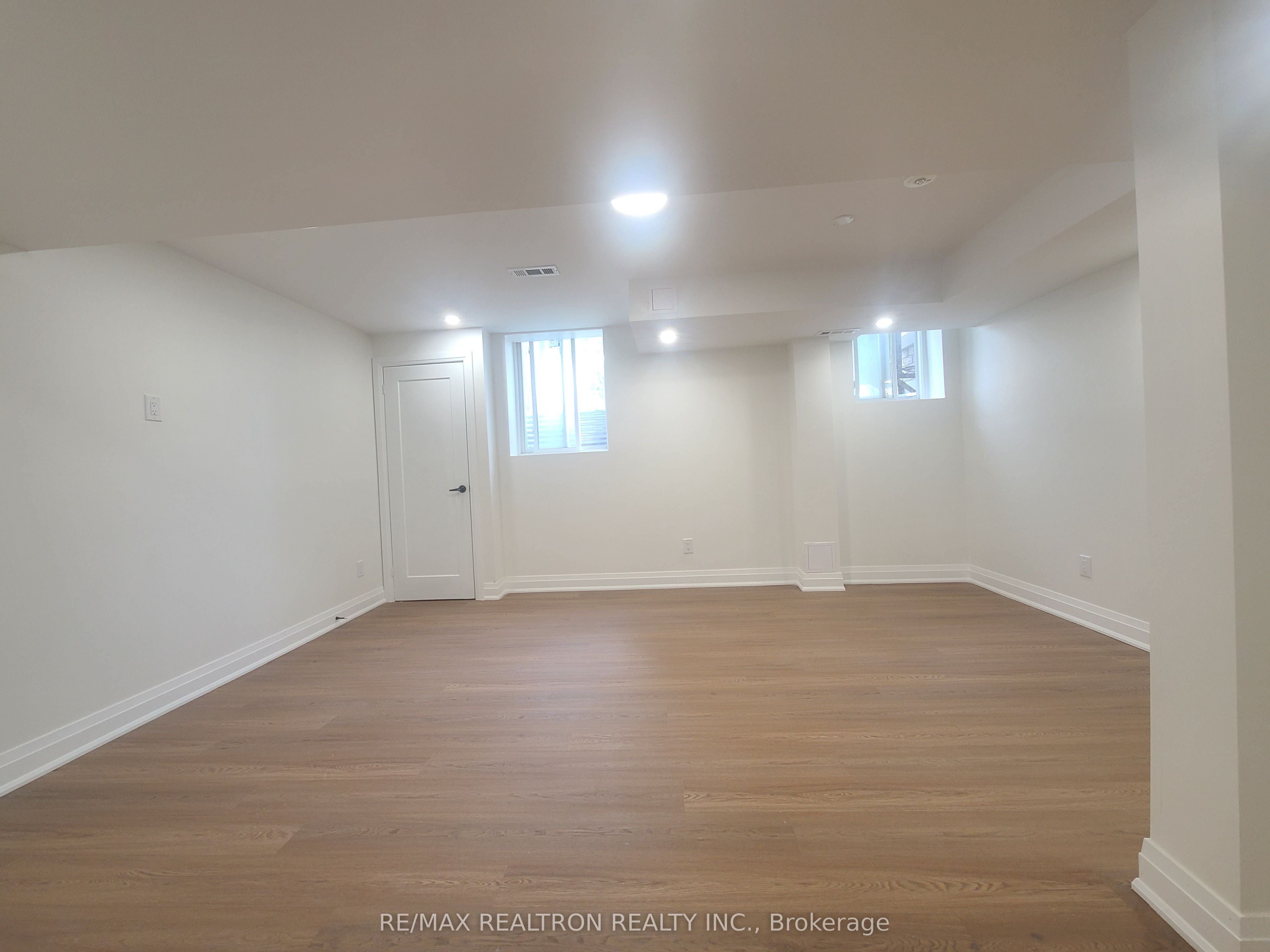 17 Mcginty Avenue Property Photo 19