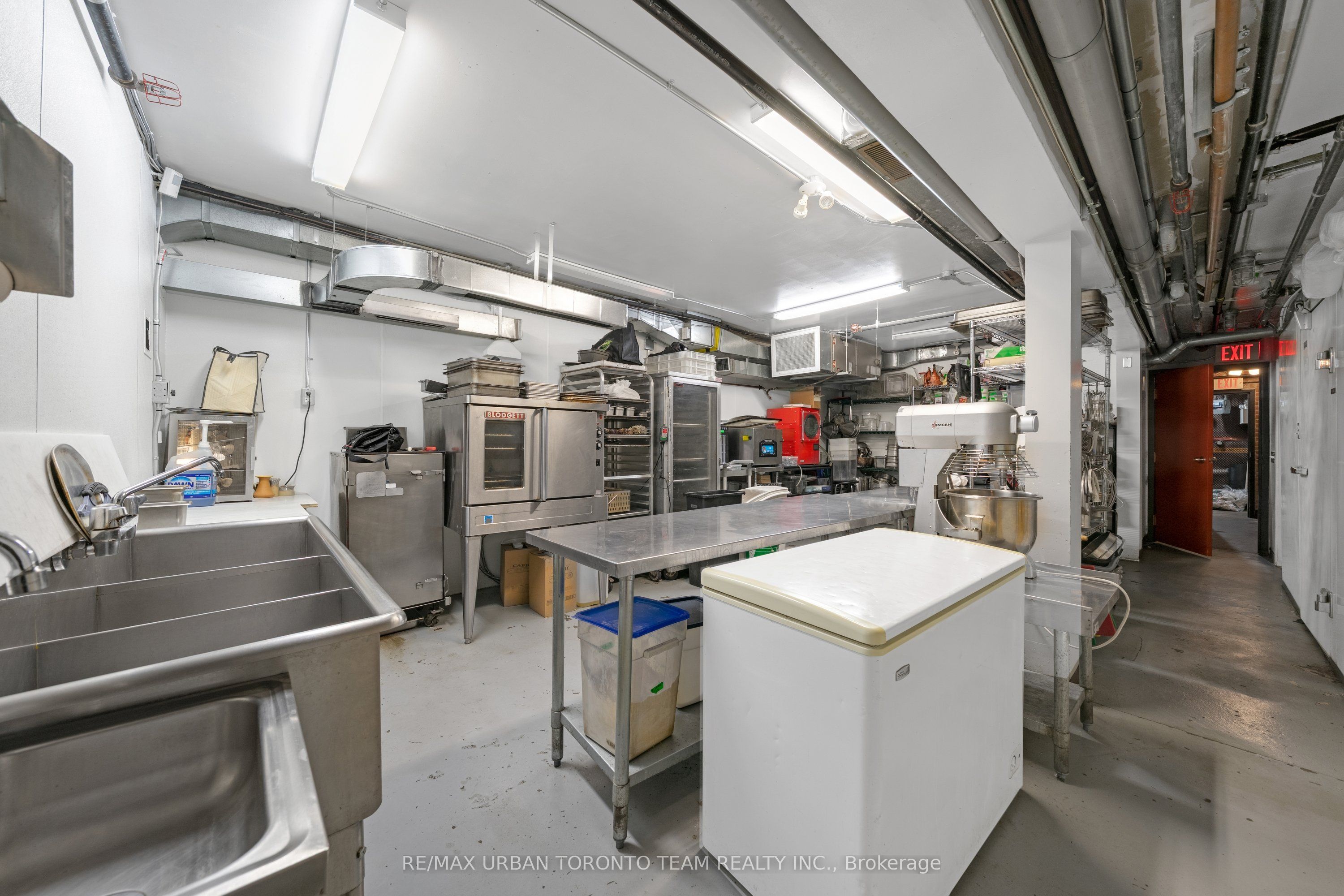 162 Danforth Avenue Property Photo 24