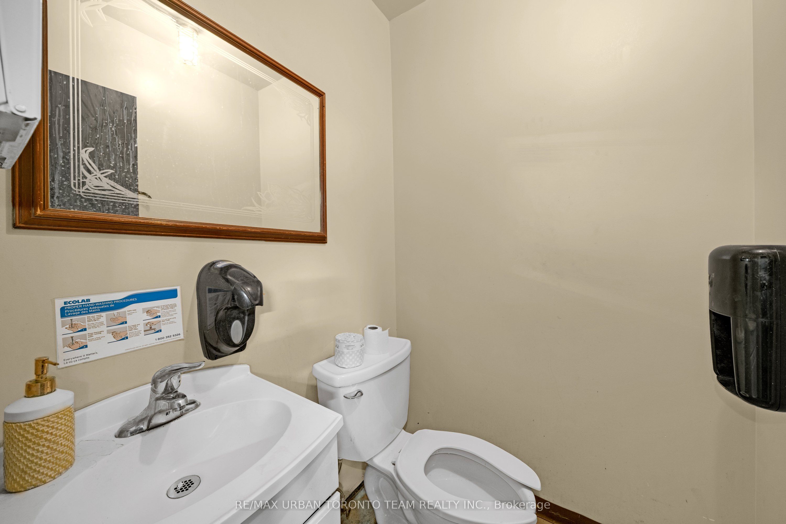 162 Danforth Avenue Property Photo 29