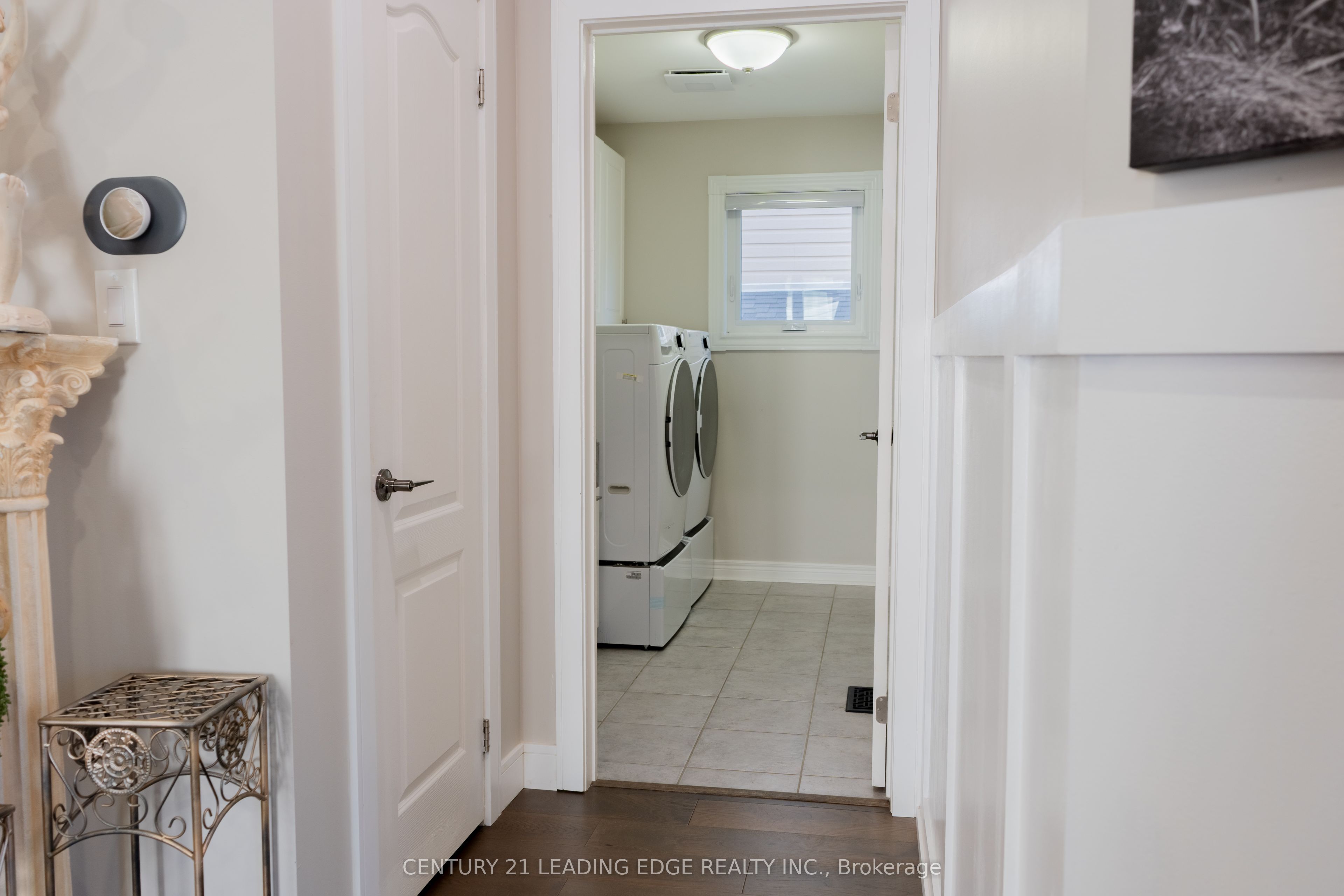 53 Ault Crescent Property Photo 13