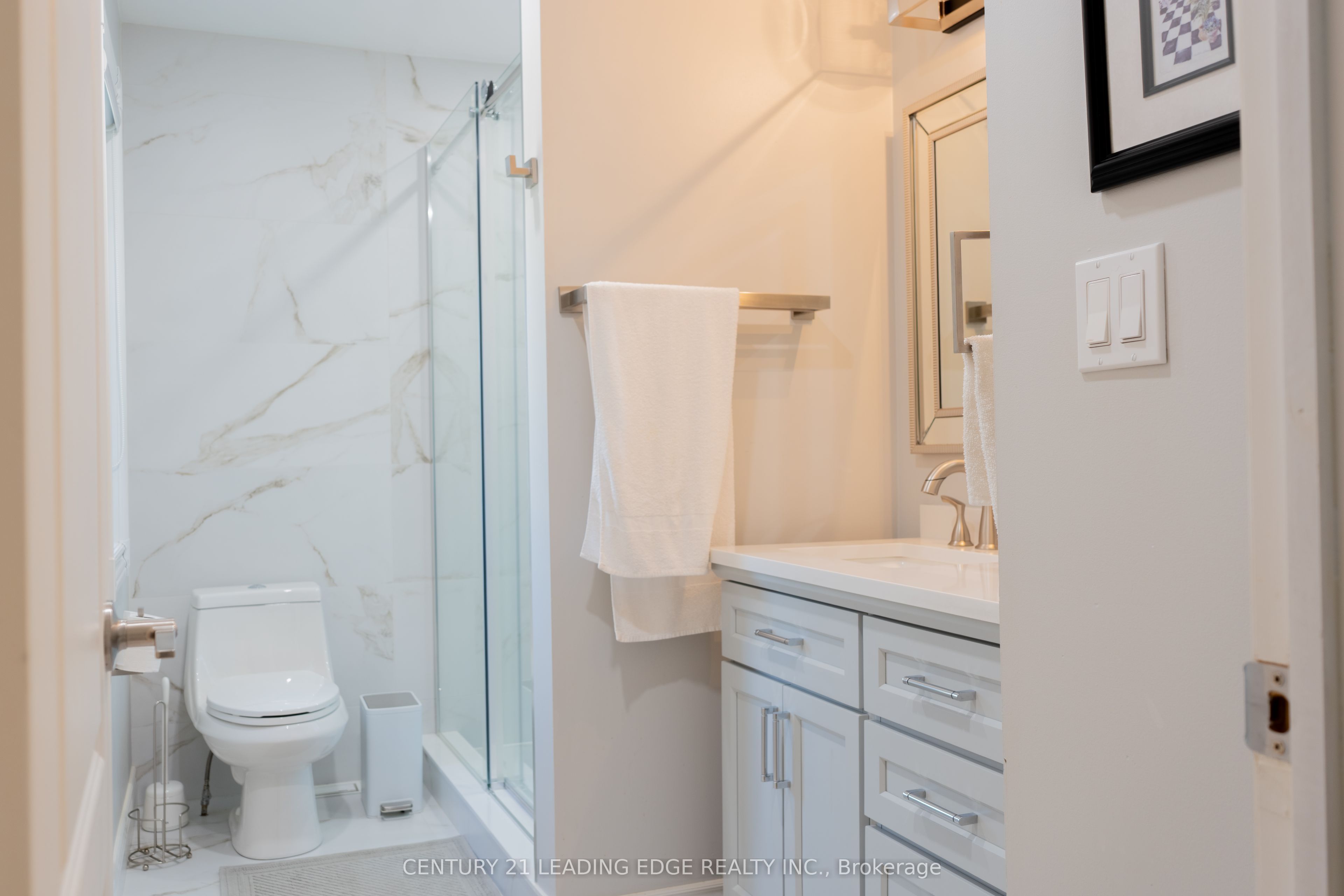 53 Ault Crescent Property Photo 26
