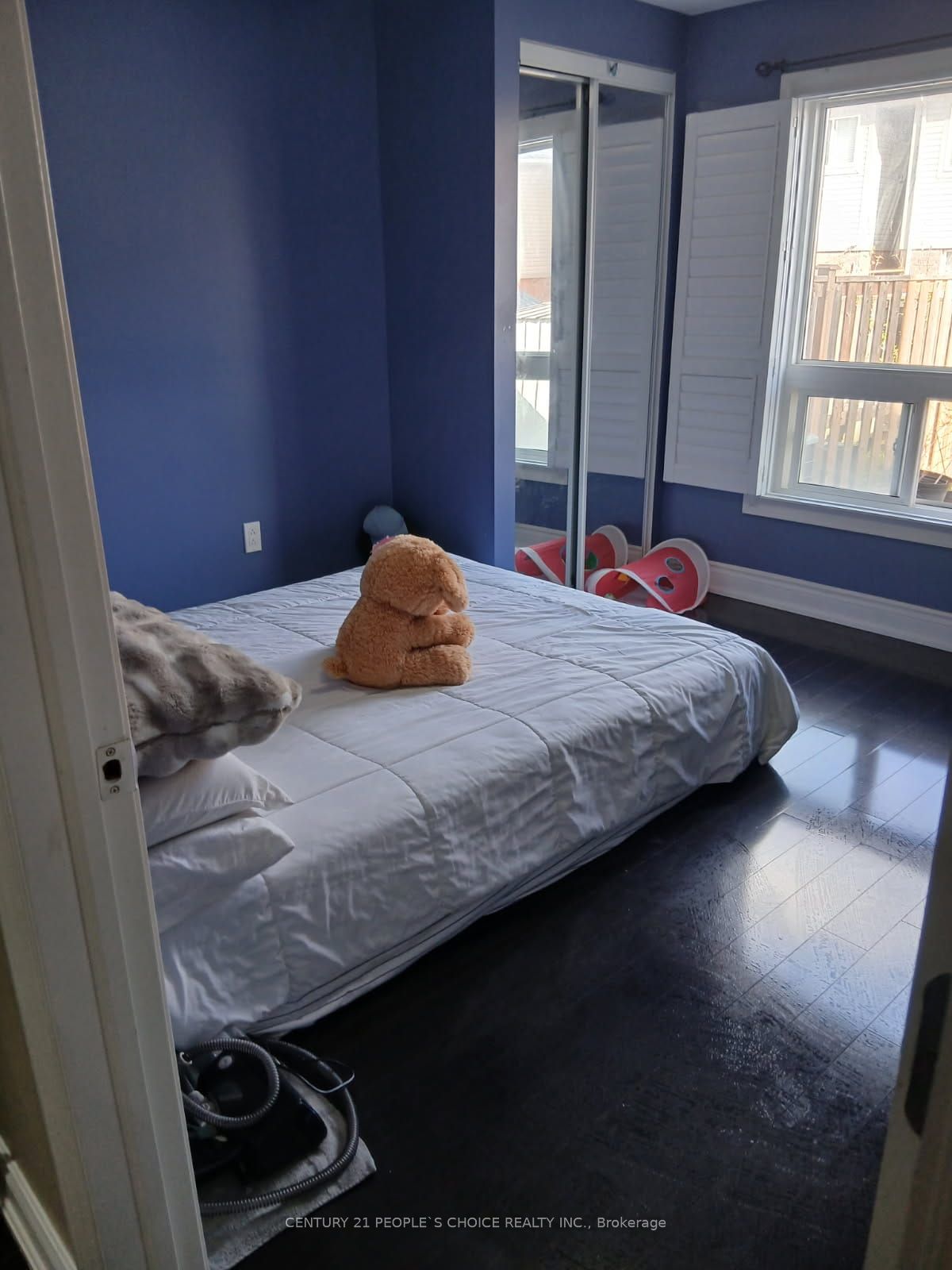 325 Porte Road S #Basement Property Photo 1