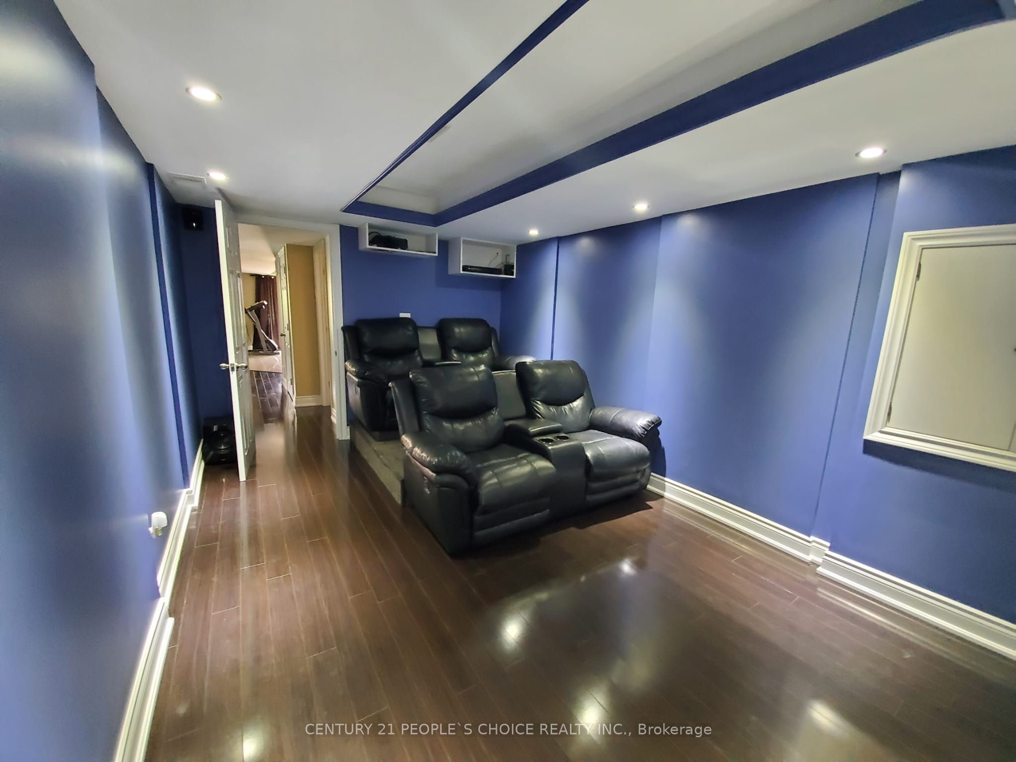 325 Porte Road S #basement Property Photo 3