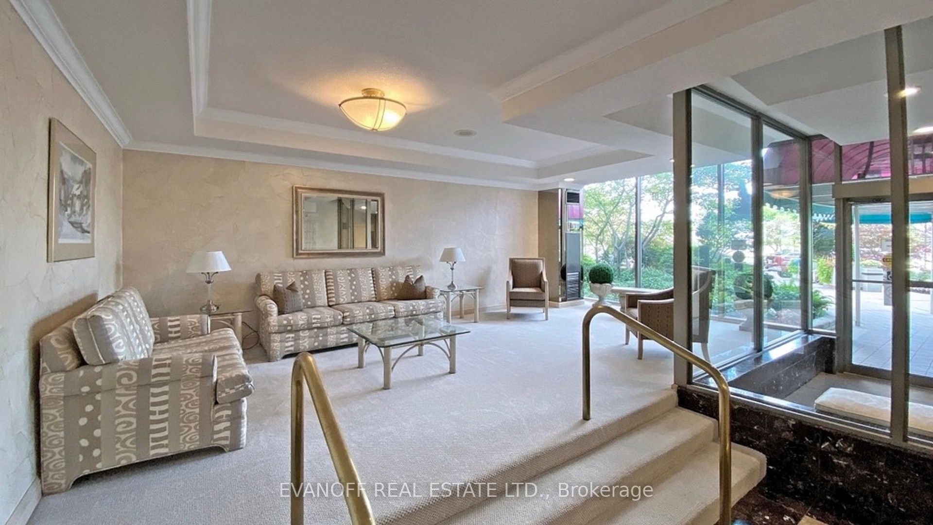 10 Guildwood Parkway 730 Property Photo 6
