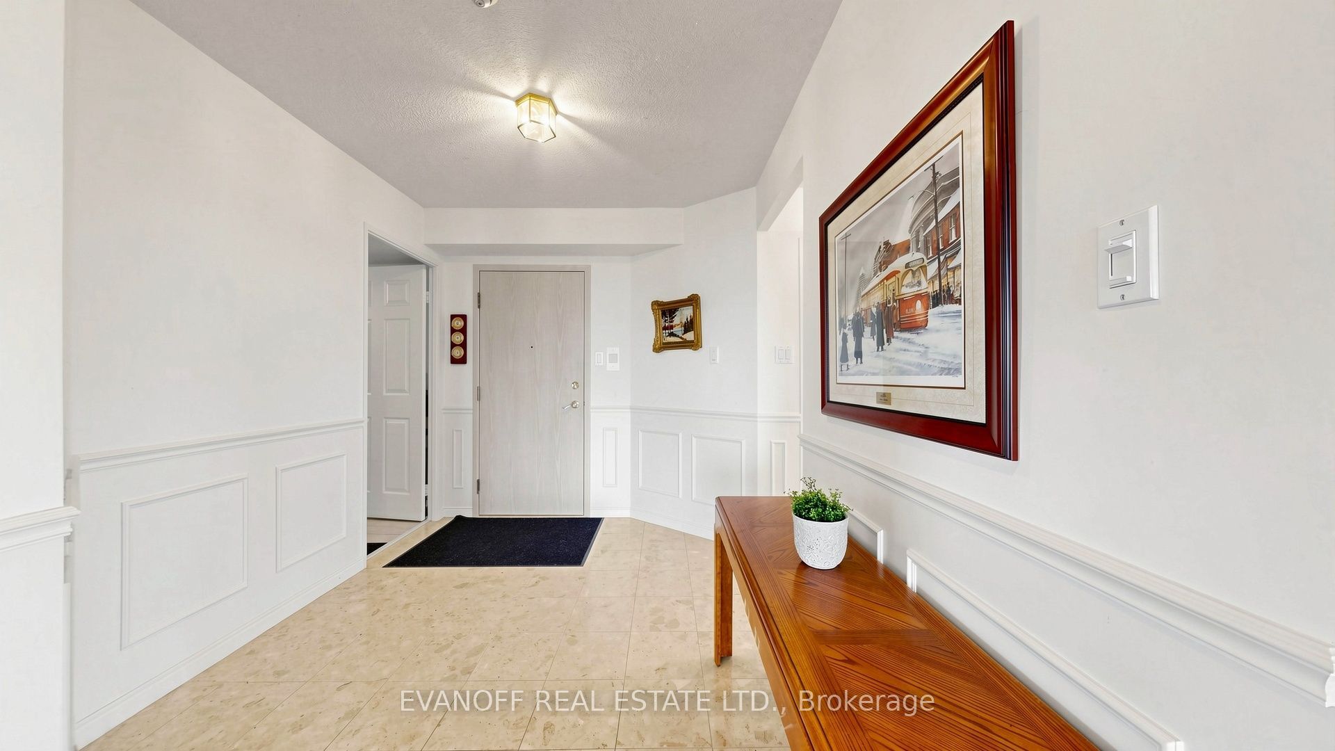 10 Guildwood Parkway 730 Property Photo 8