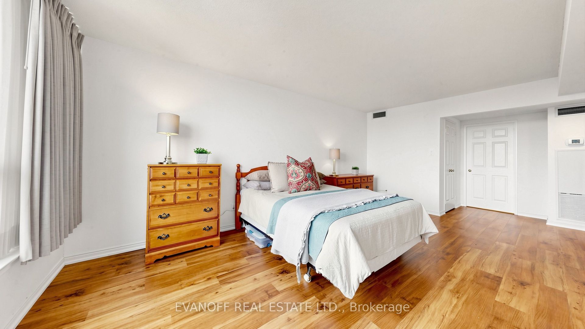 10 Guildwood Parkway 730 Property Photo 25