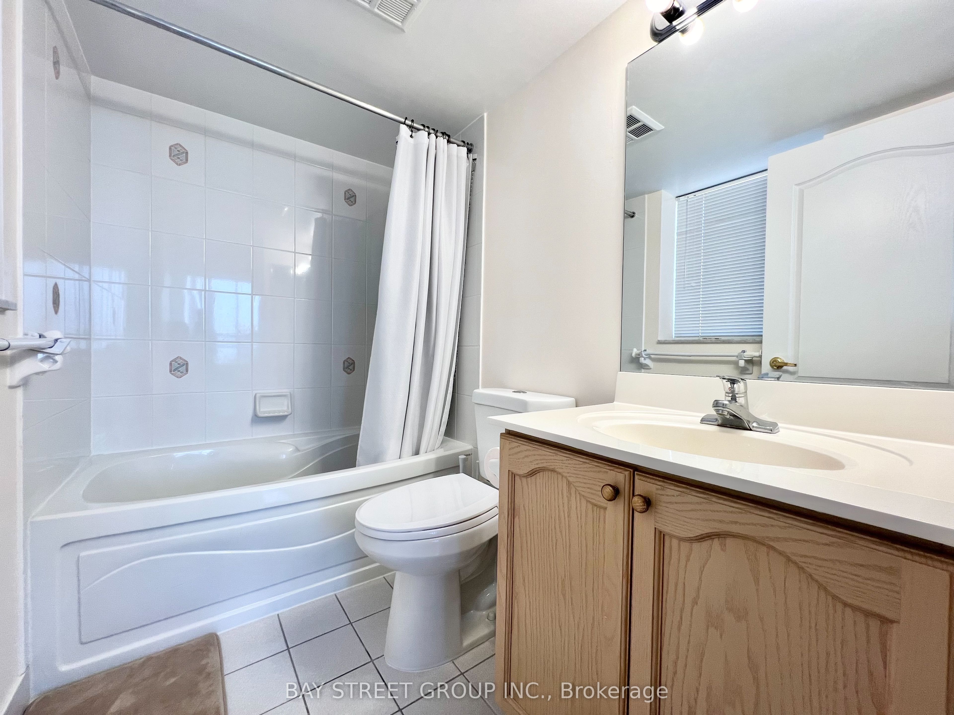 3088 Kennedy Road 1102 Property Photo 21
