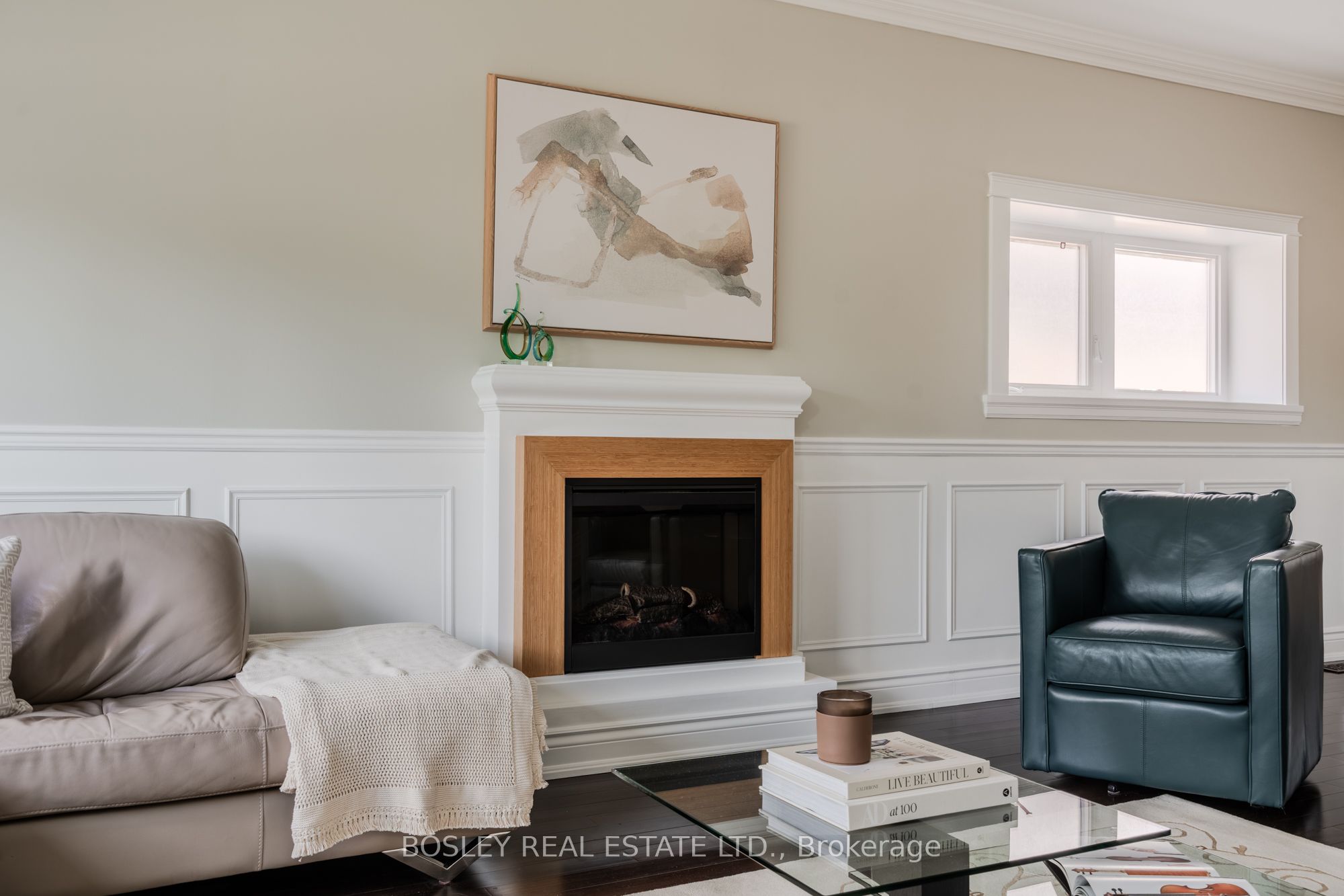 1599 Woodbine Heights Boulevard Property Photo 7