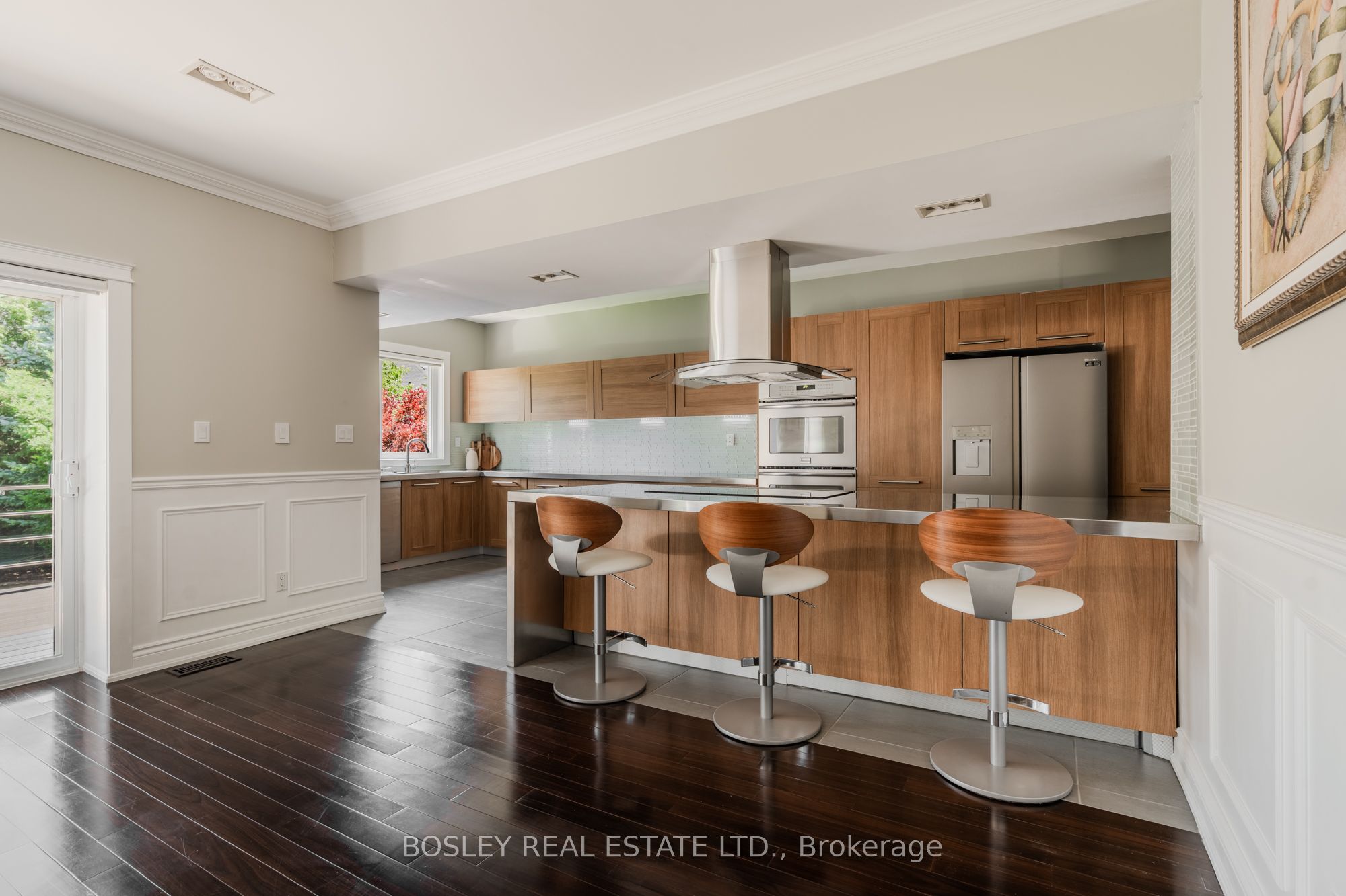 1599 Woodbine Heights Boulevard Property Photo 15