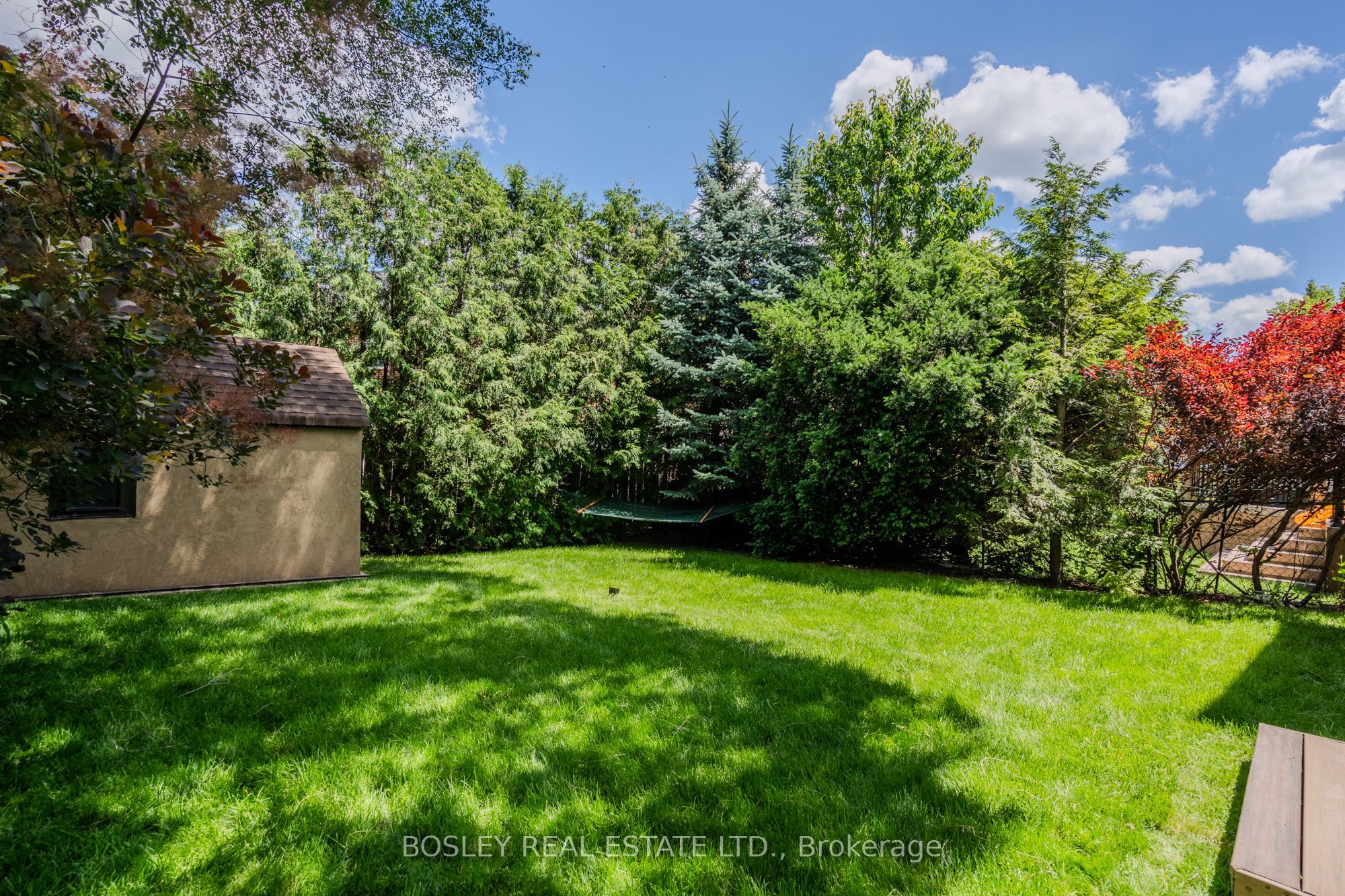 1599 Woodbine Heights Boulevard Property Photo 41